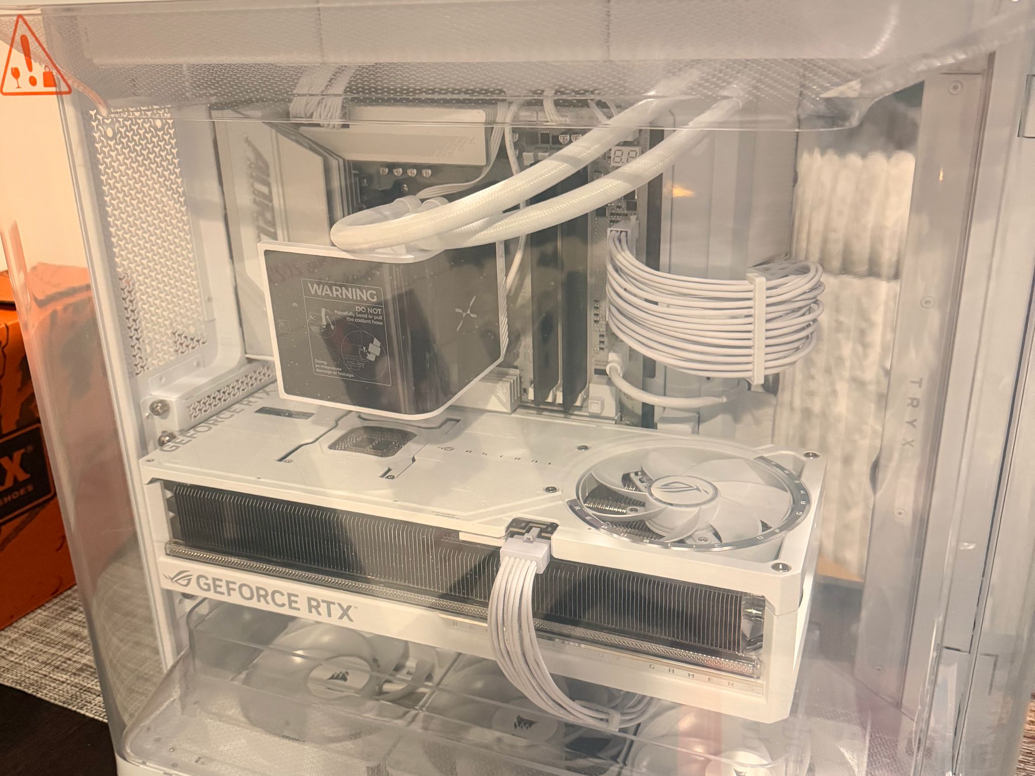 GeForce RTX 5090 Custom Gaming PC - Ryzen 7 9850X3D, 32GB RAM, 4TB NVMe SSD