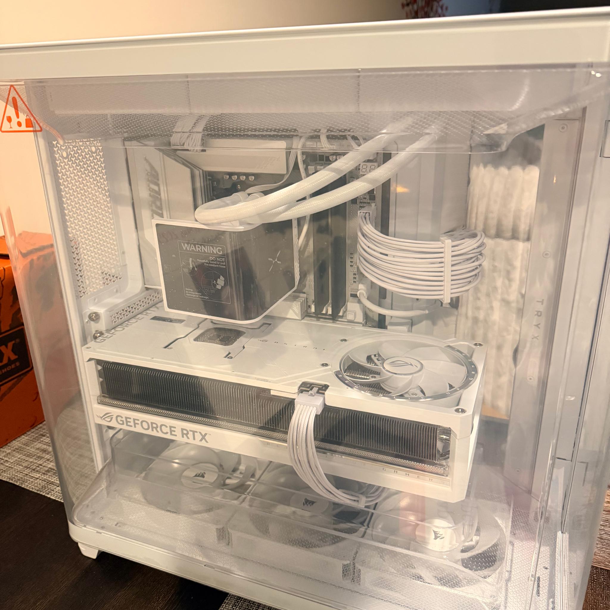 GeForce RTX 5090 Custom Gaming PC - Ryzen 7 9850X3D, 32GB RAM, 4TB NVMe SSD