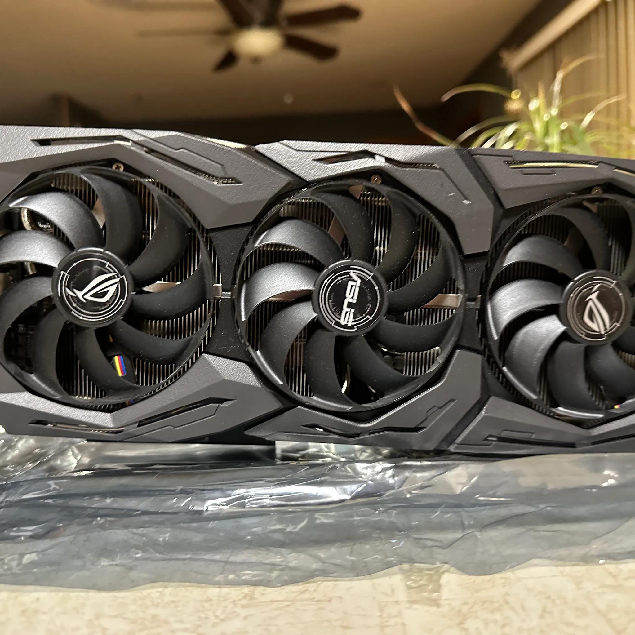 ASUS ROG Strix 5700XT OC