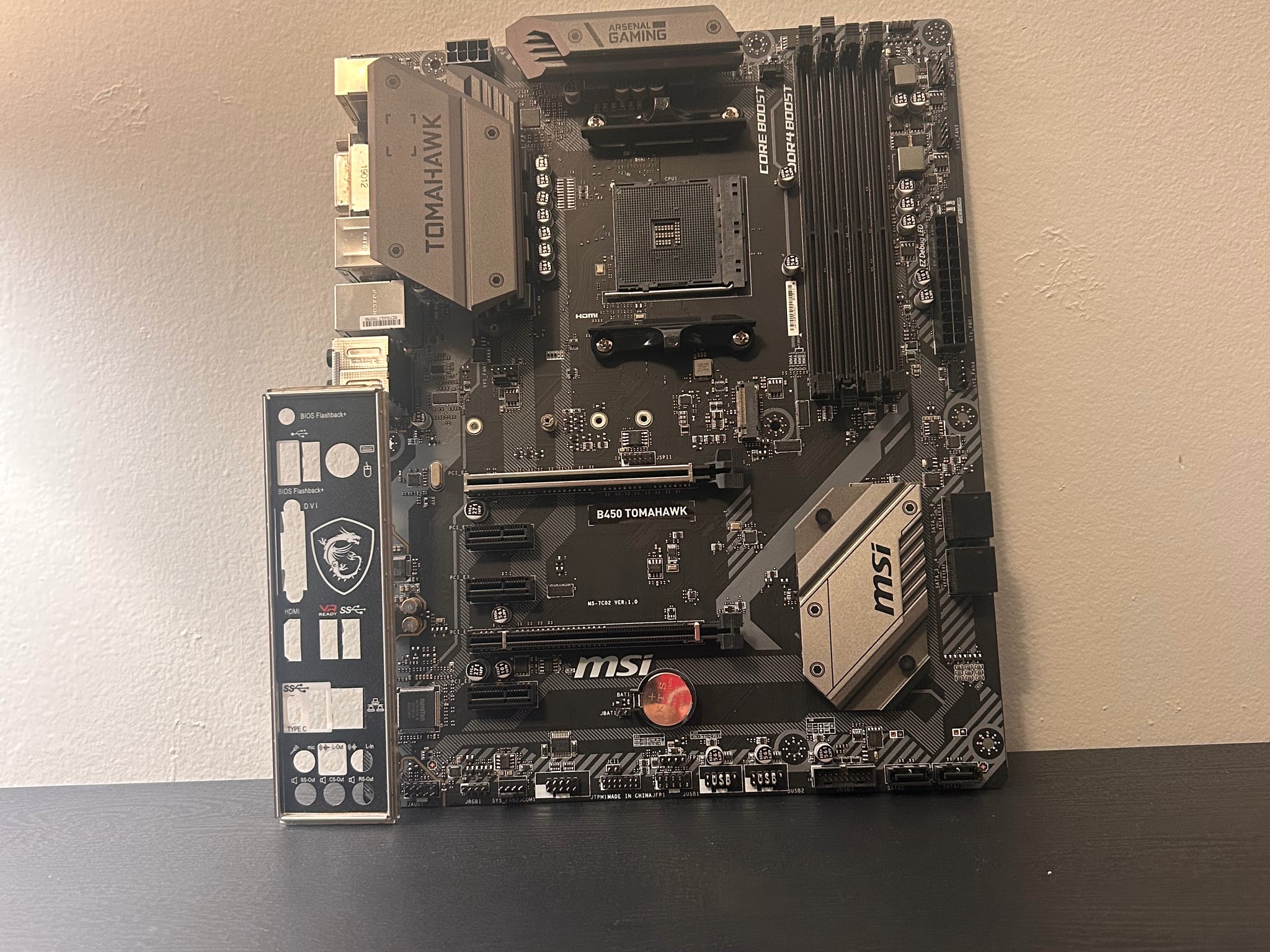 MSI B450 TOMAHAWK
