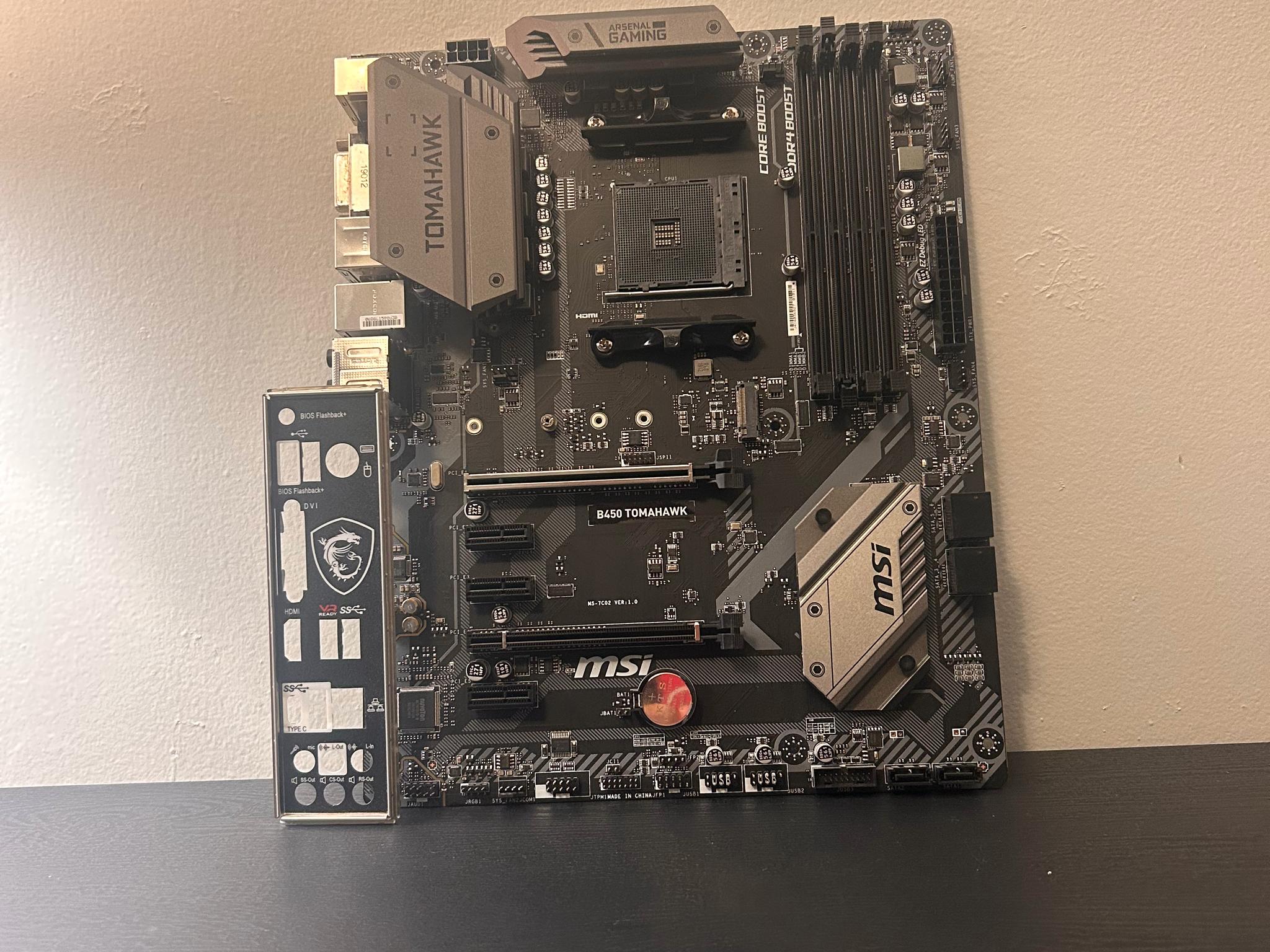 MSI B450 TOMAHAWK - Image 3