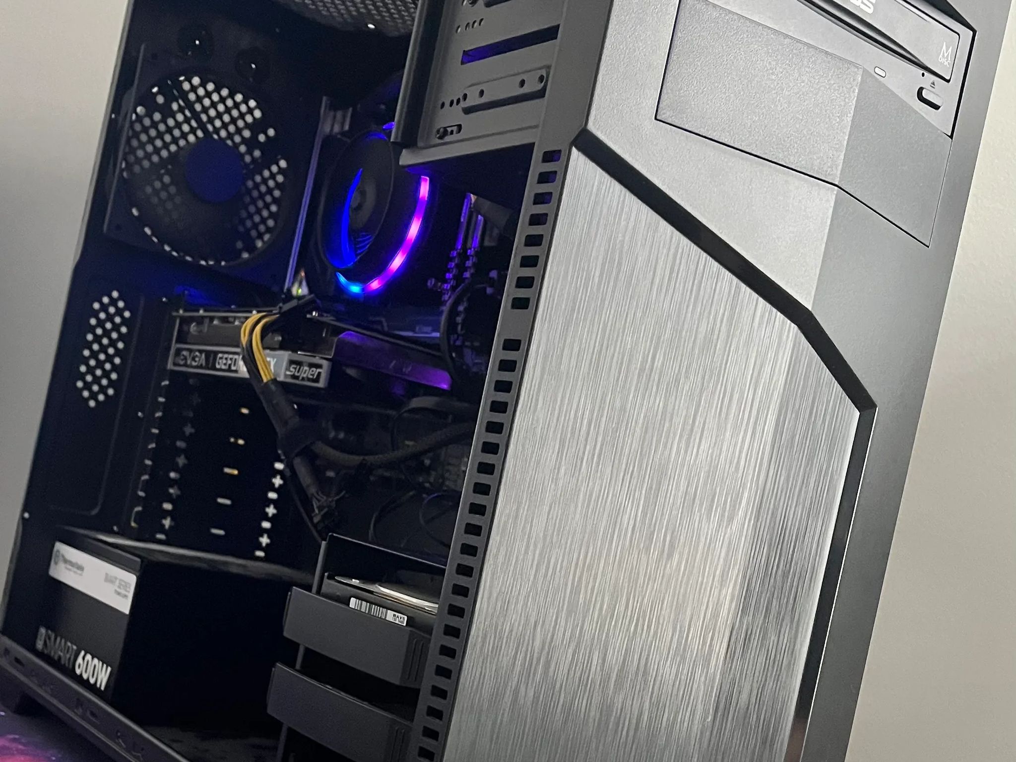 12th Gen i7 1650 super Price negotiable
