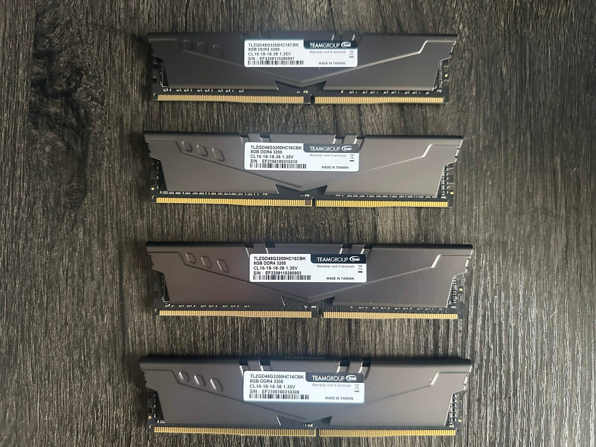 Team Group Vulcan Z 32 GB (4x8 GB) DDR4-3200 DESKTOP MEMORY RAM