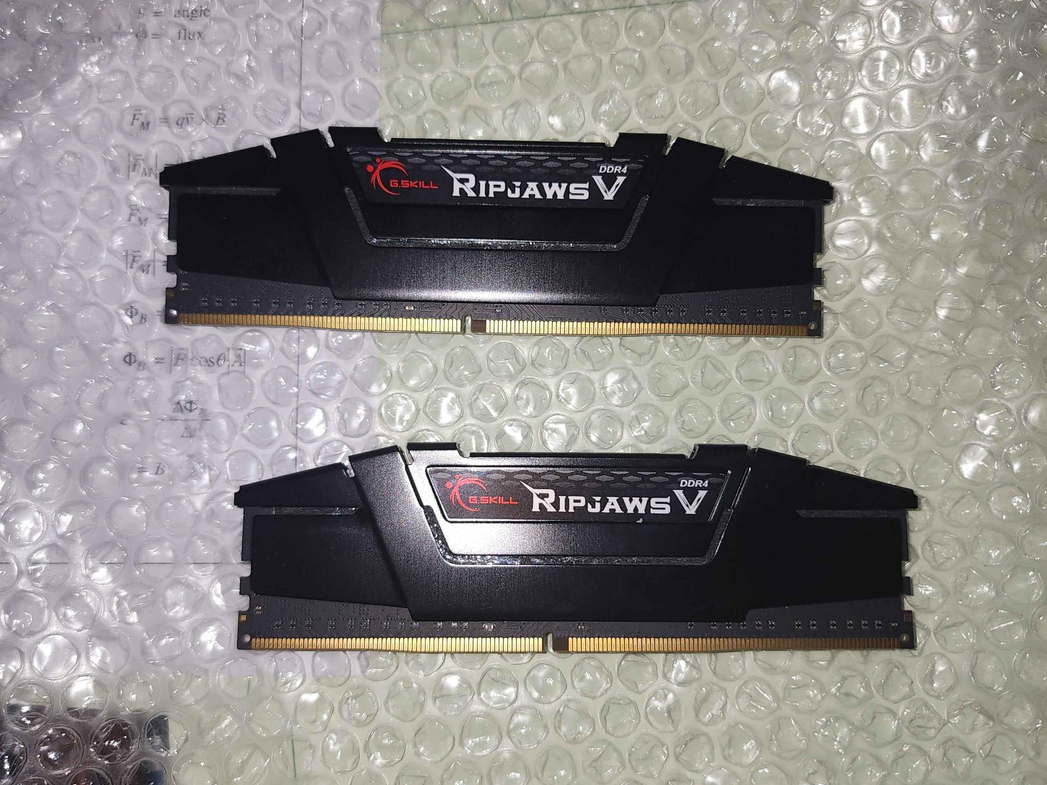 G.SKILL Ripjaws V Series (Intel XMP) DDR4 RAM 16GB (2x8GB) 3600MT/s CL16-19-19-39 1.35V