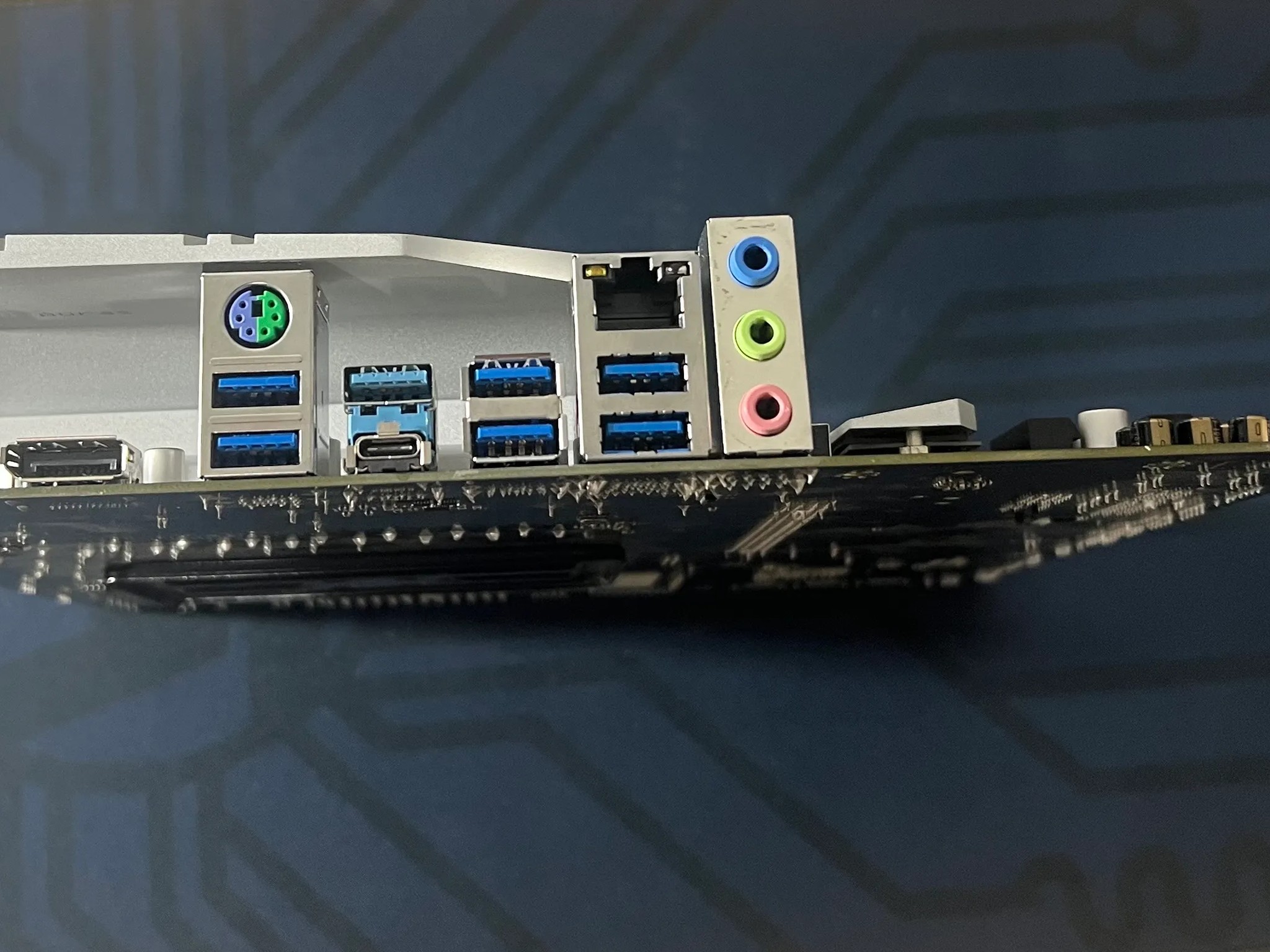 X570M Pro4 Micro-ATX AM4 Motherboard