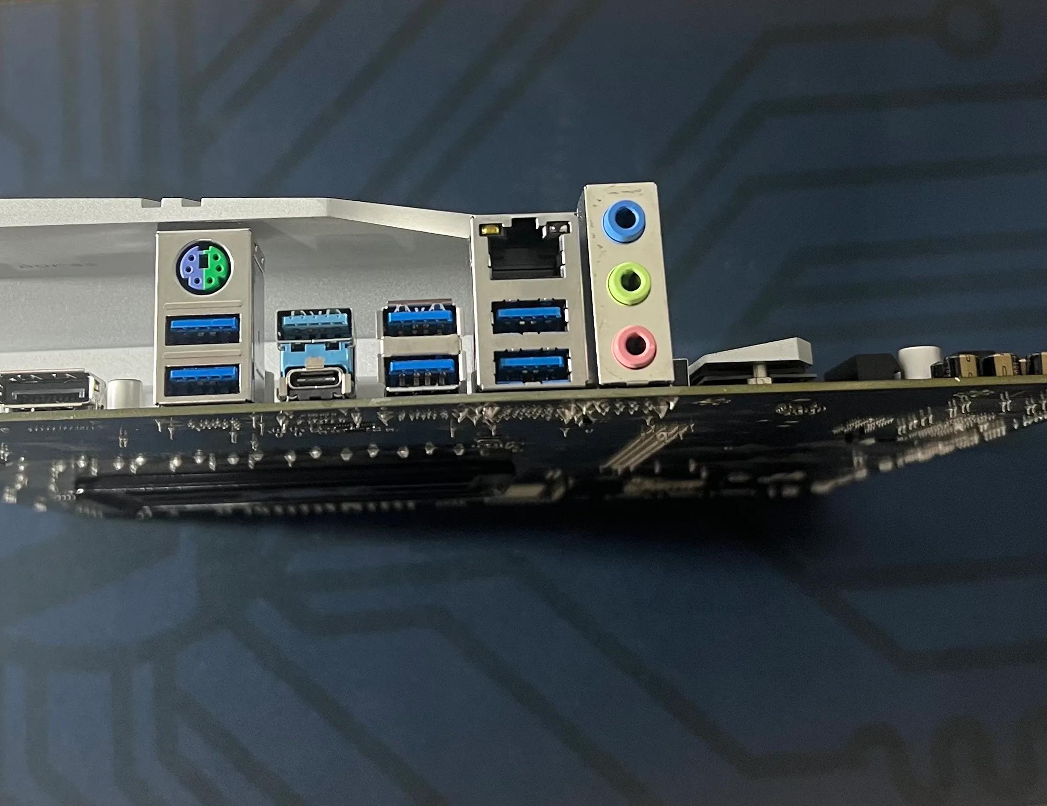 X570M Pro4 Micro-ATX AM4 Motherboard