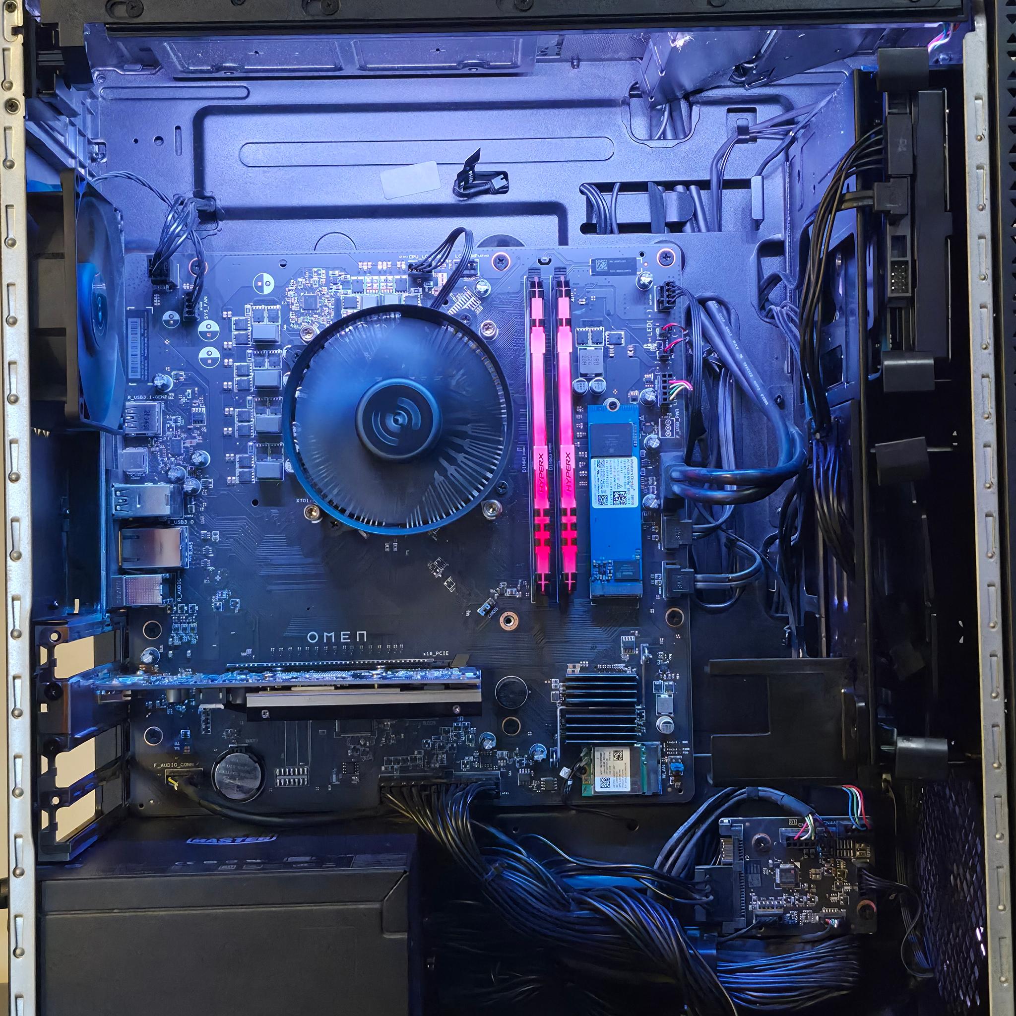OMEN Gaming Pc - RX 6400 | 7 3700X | 256GB NVMe | 16GB RAM