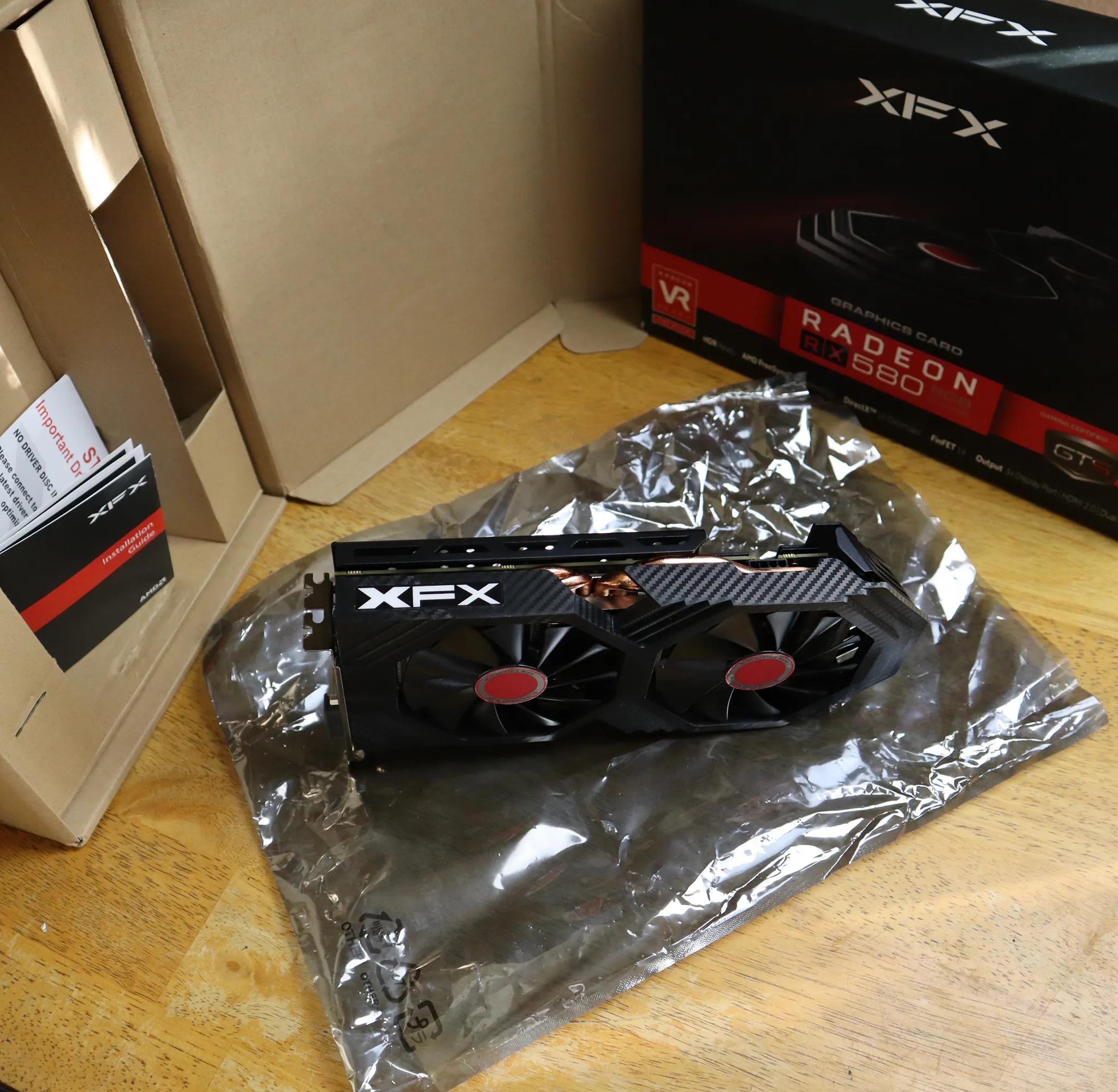 XFX RADEON RX 8 GB GTS 