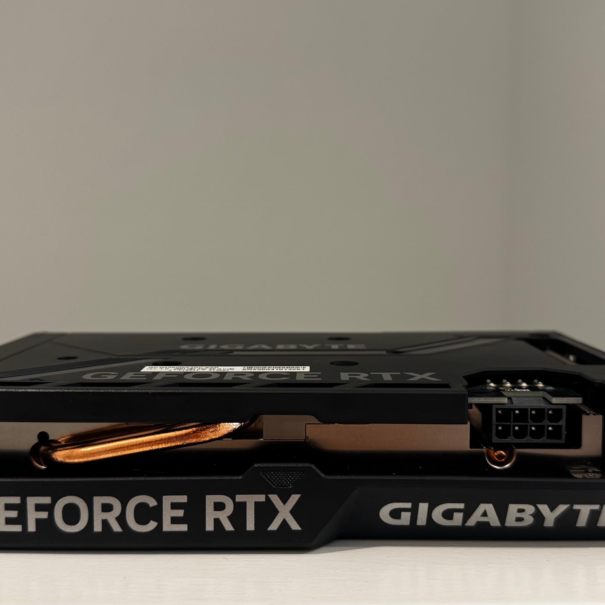 GIGABYTE WINDFORCE OC GeForce RTX 4060