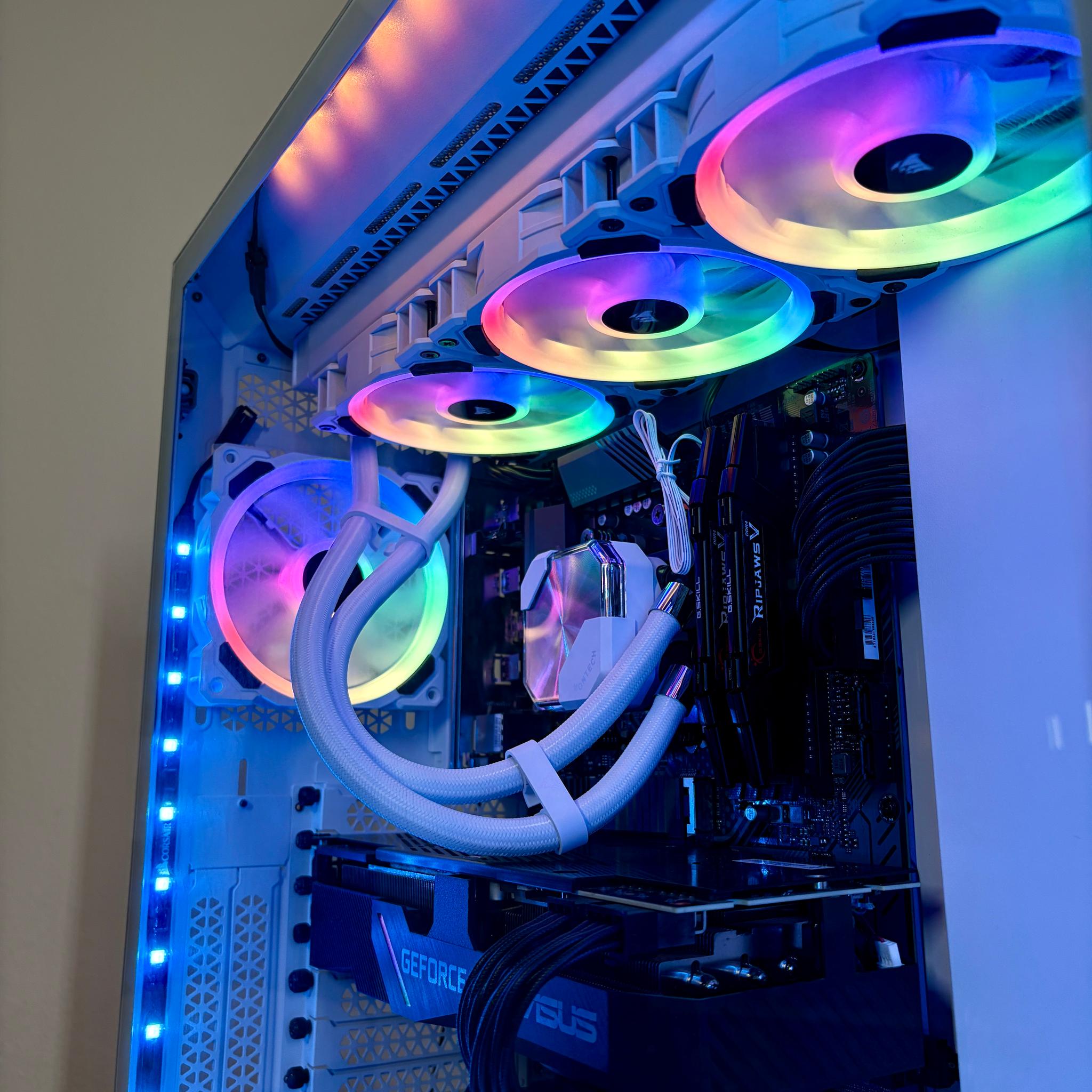 White RGB Corsair 5000D build | Ryzen 7 5700x | 16GB RAM + 1TB SSD | ASUS 2070 Super