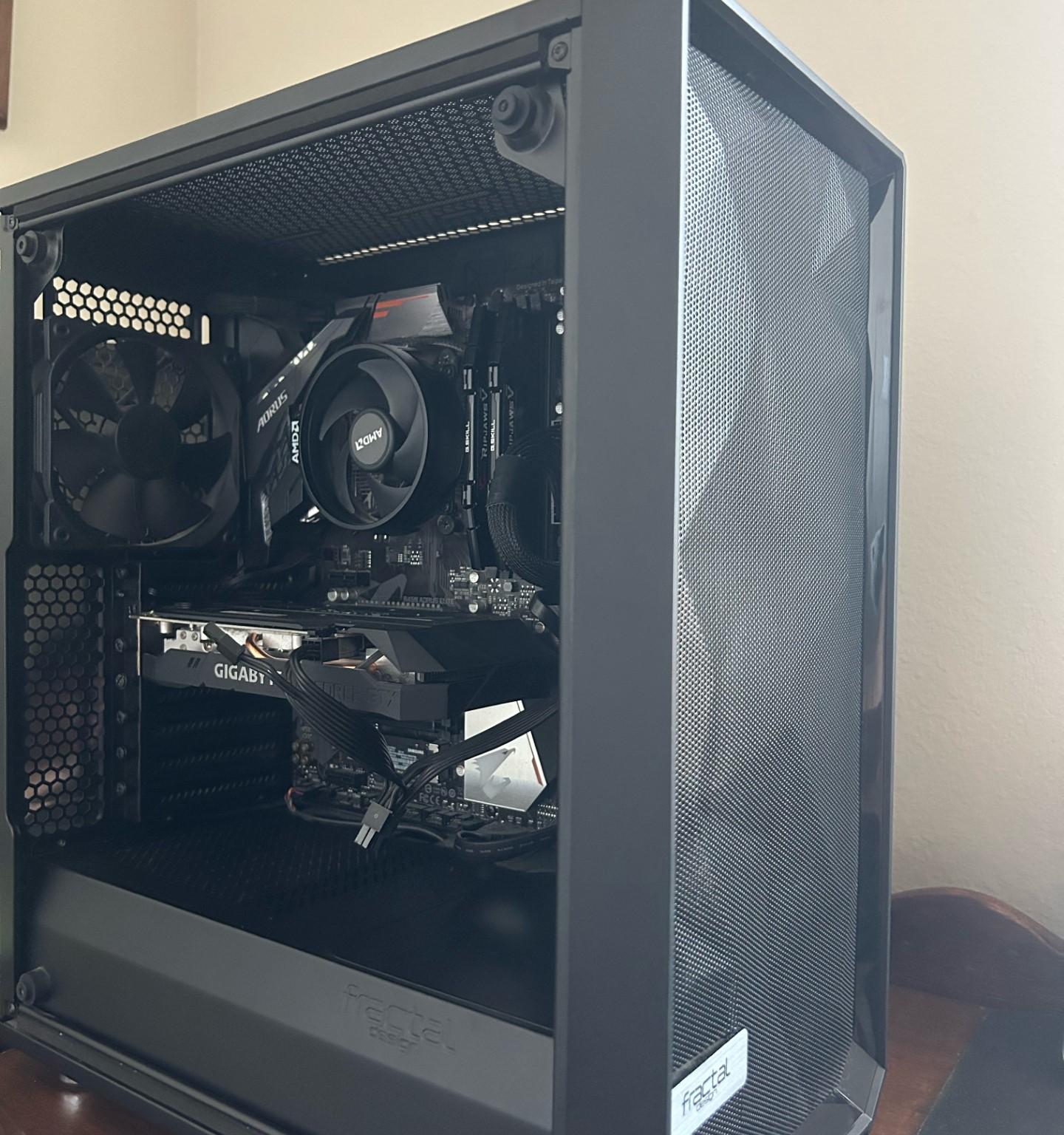 Desktop Gaming PC! Ryzen 5 3600 + Nvidia GTX 1650 super!
