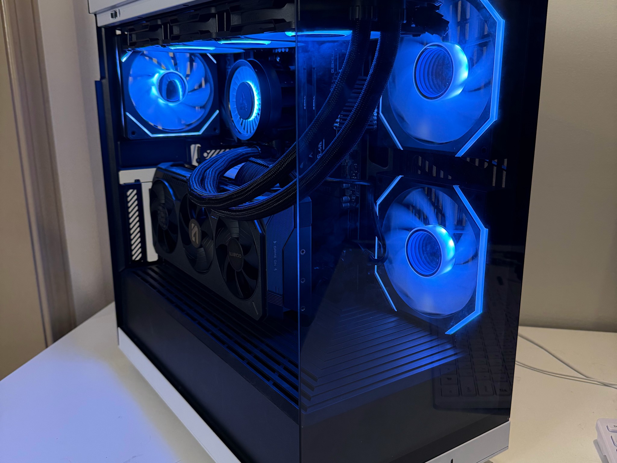 RX 9070 XT | Ryzen 7 9700X | 32gb DDR5 | 1tb NVME 🔥