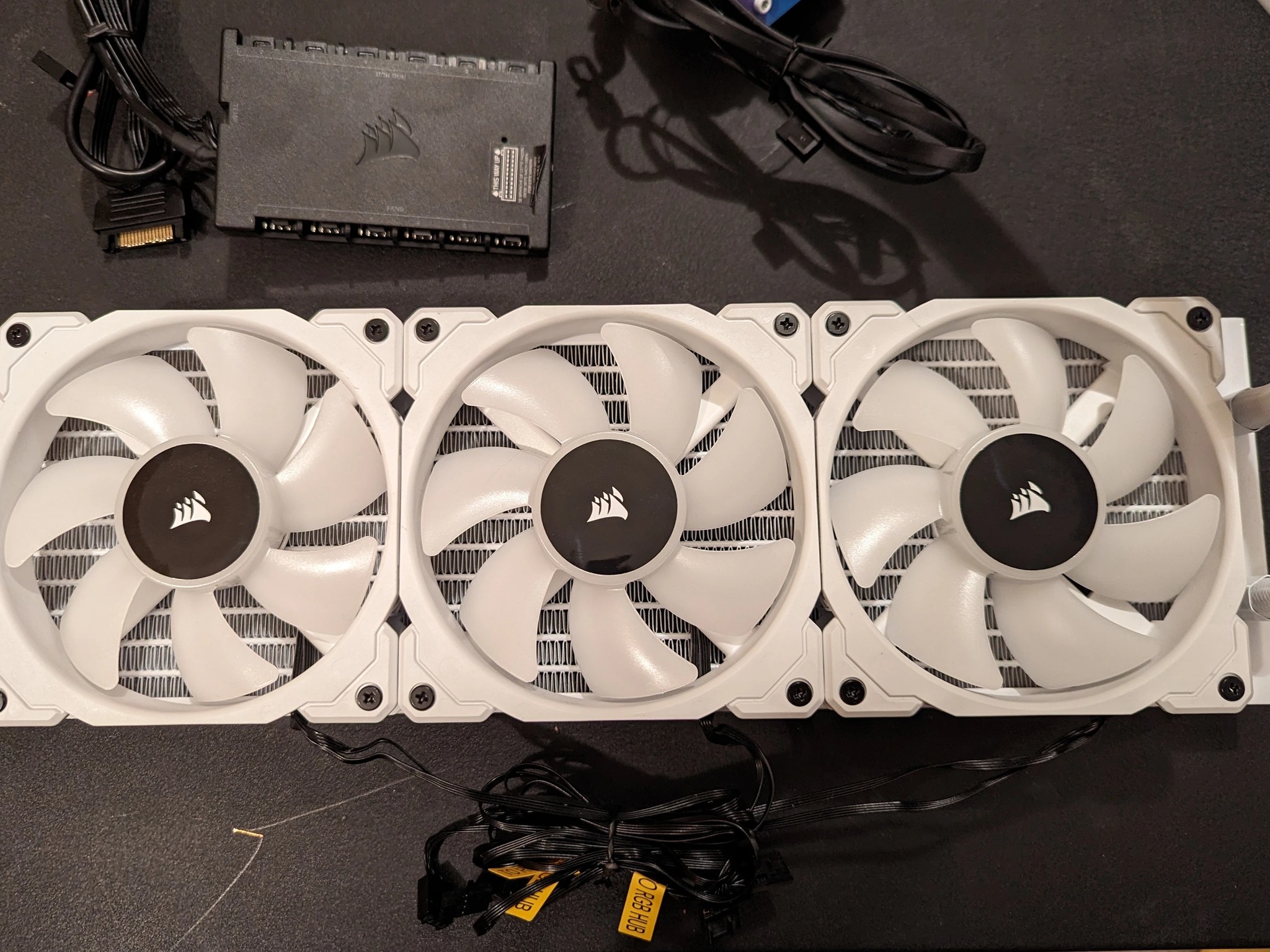 Corsair H150i ELITE CAPELLIX 360mm AIO with iCUE - White - AMD Only