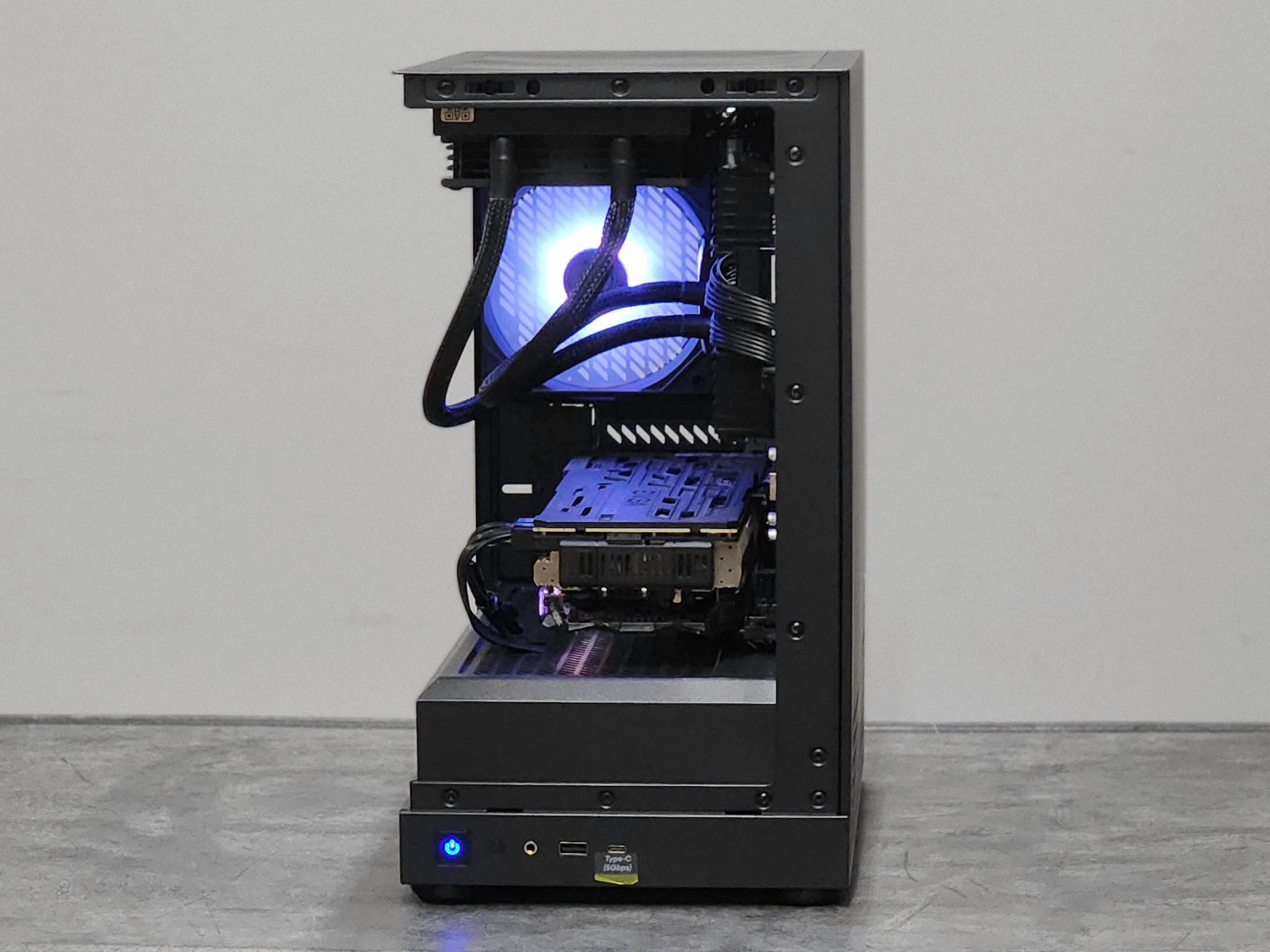 RTX 2080 Super 8GB | Liquid cooled Gaming PC | Ryzen 5 5600X |32GB DDR4 | 512GB SSD | Win 11 Pro