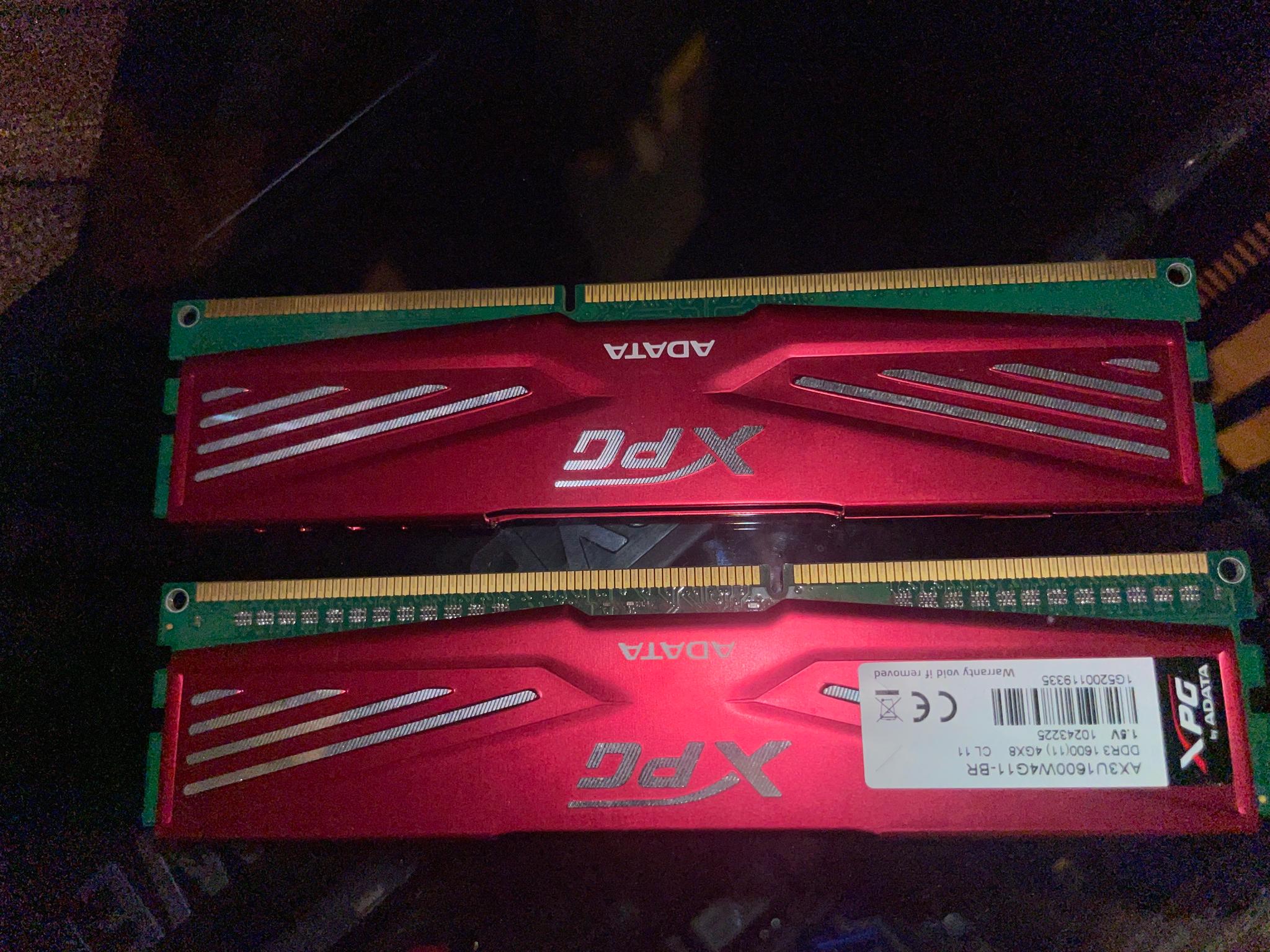 2x4gb Memory 1600Mhz 1.5v