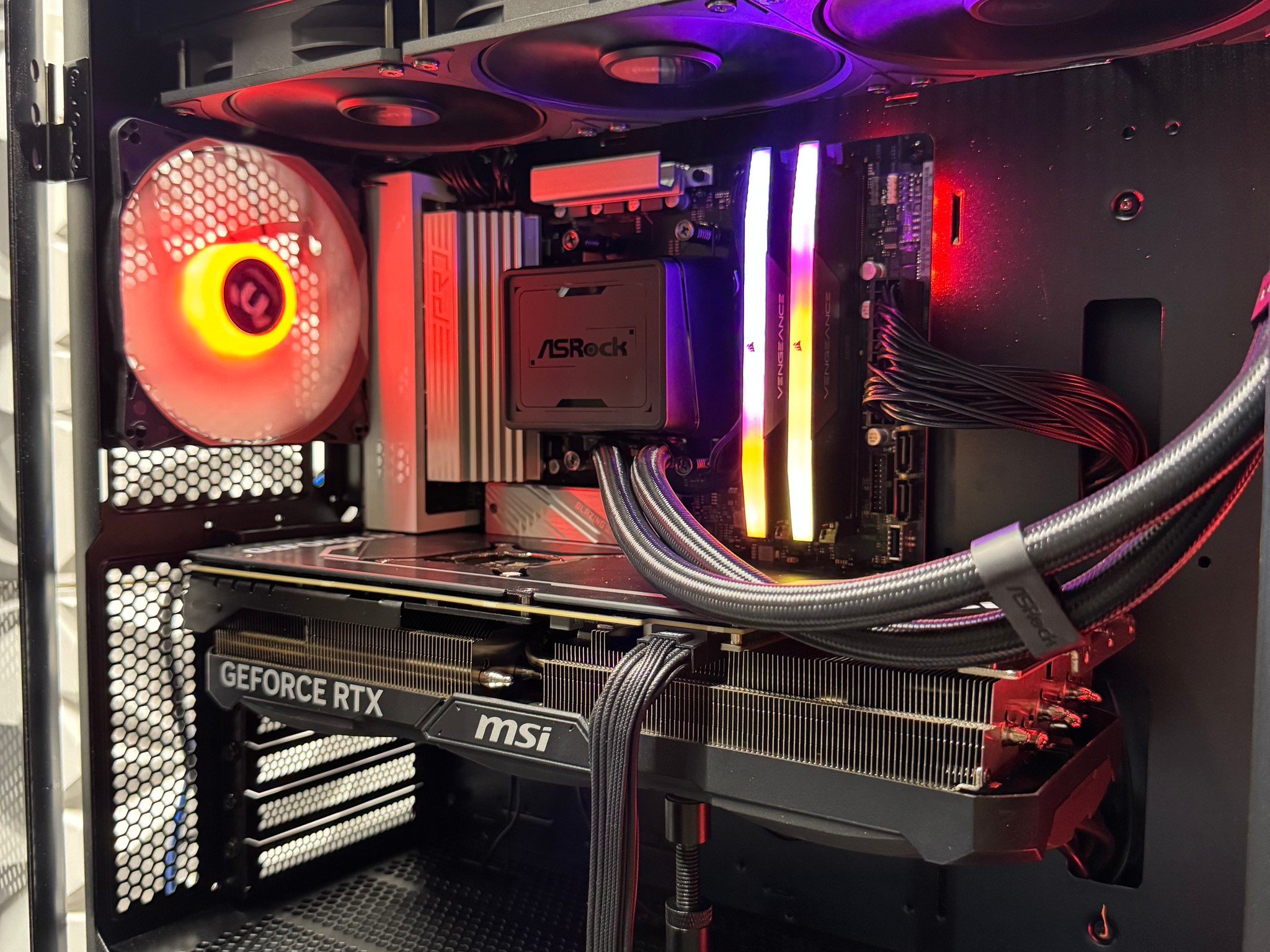 RTX 4070 Ti Super / Ryzen 7 7700X3D / 32GB DDR5 Ram / 1TB SSD / Creator pc / Gaming pc /