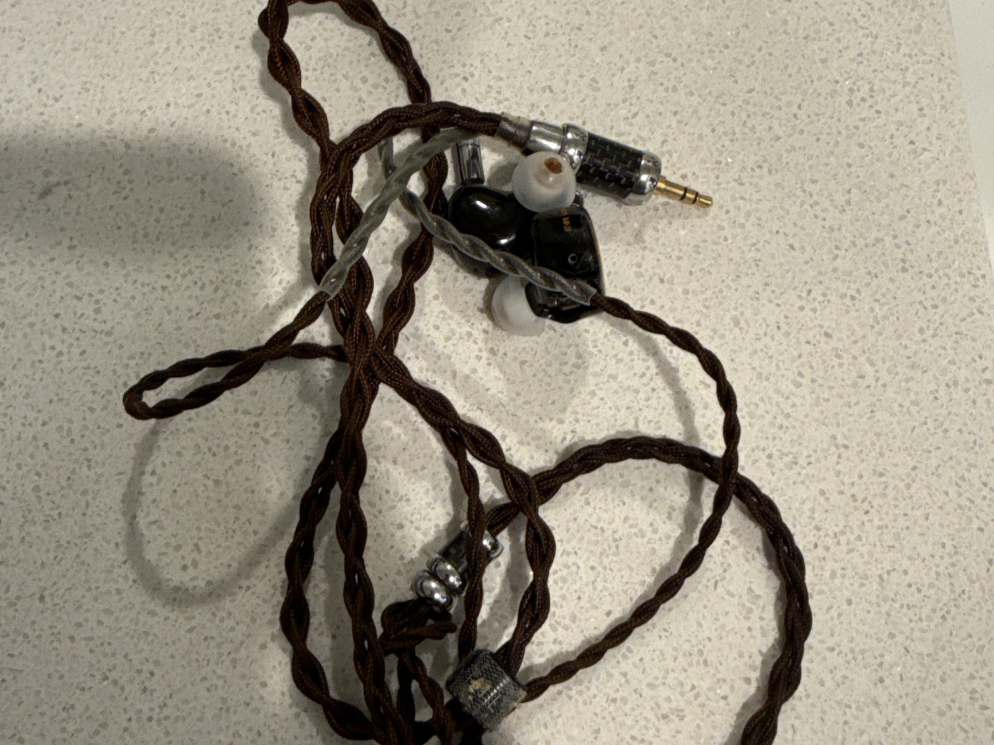 THEIAUDIO MONARCH MKII SLIGHT DAMAGE