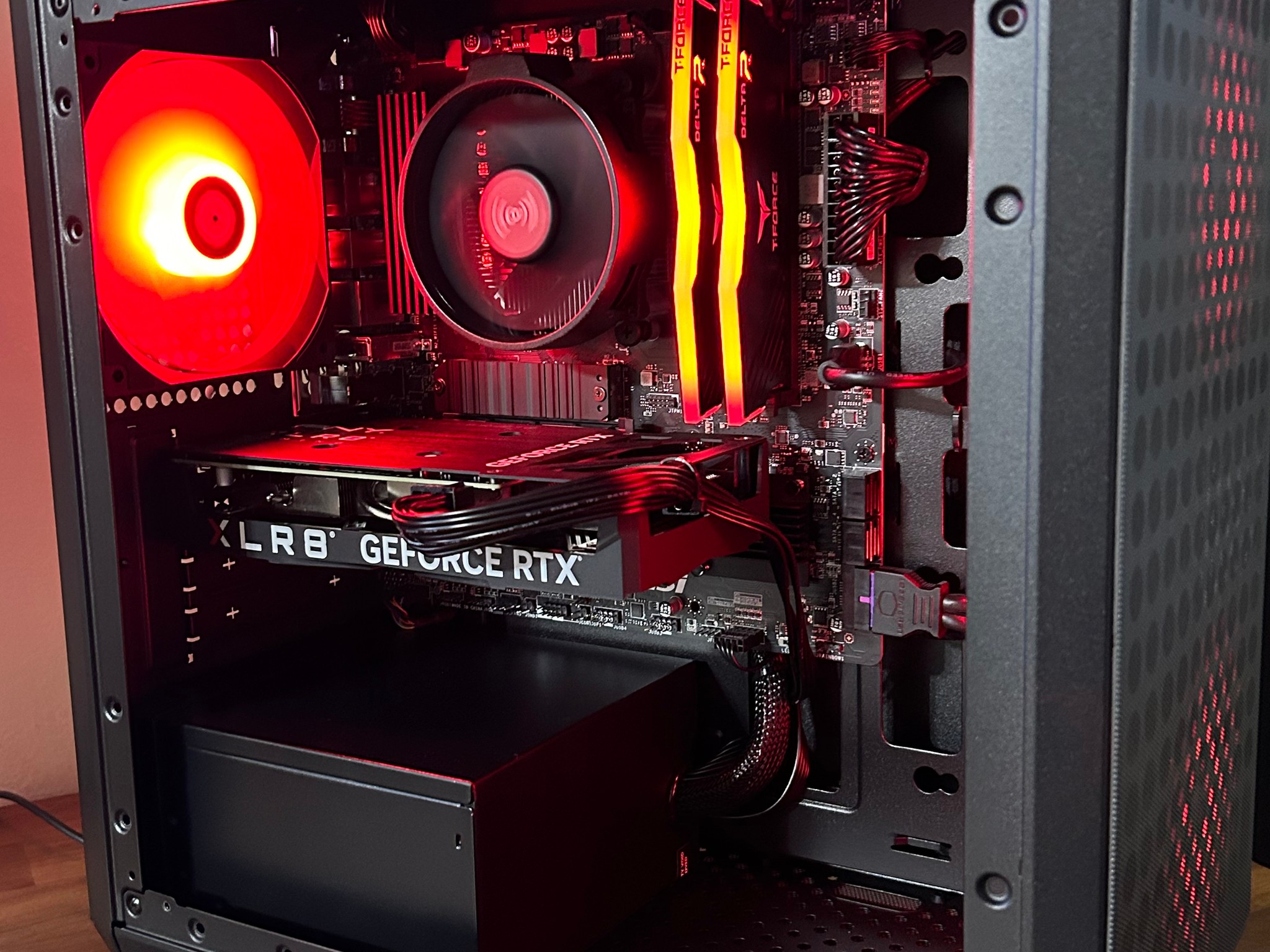 **SALE** RTX 4060 | Ryzen 5 5500GT | 1TB SSD | WI-FI | The Dark Trooper