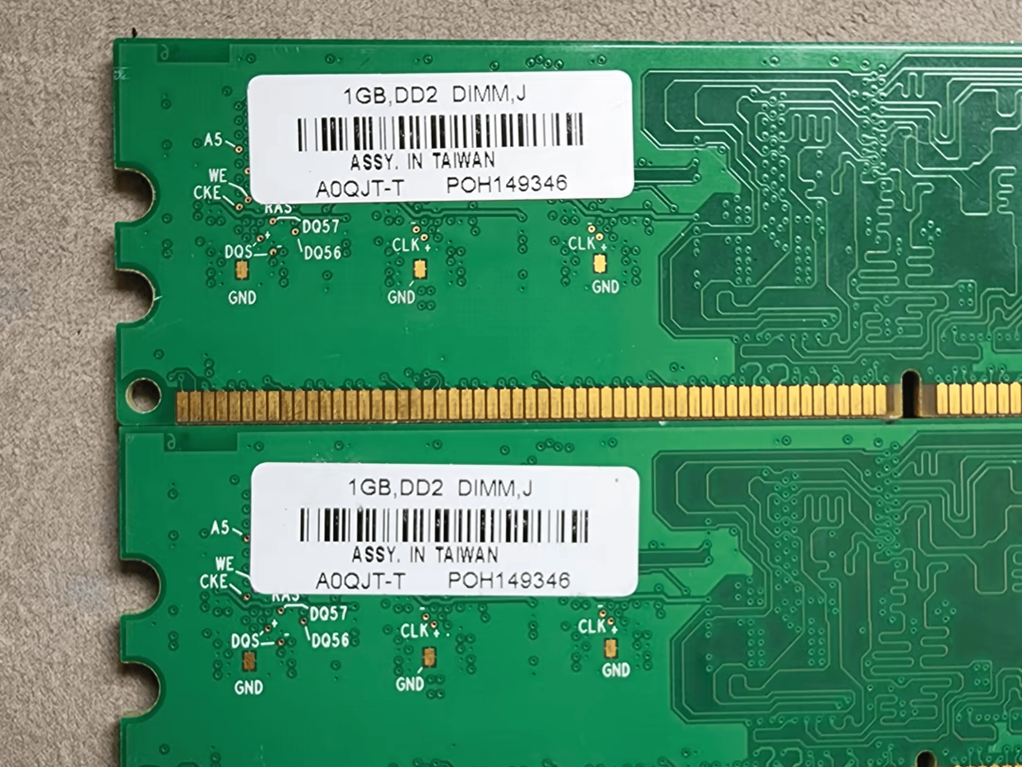 Various DDR2 RAM kits and single sticks