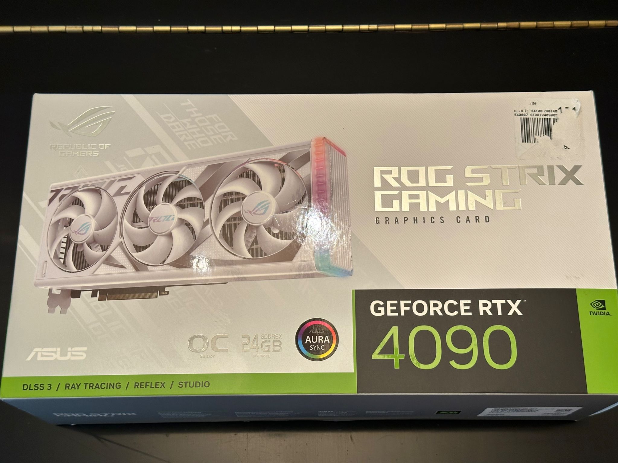 ASUS RTX 4090 White ROG Strix OC 24GB GDDR6X with original box