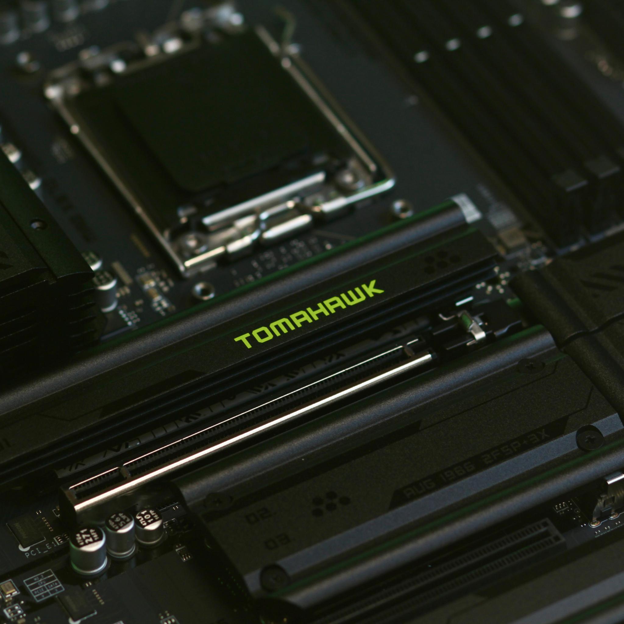 MSI MAG X870 TOMAHAWK WIFI