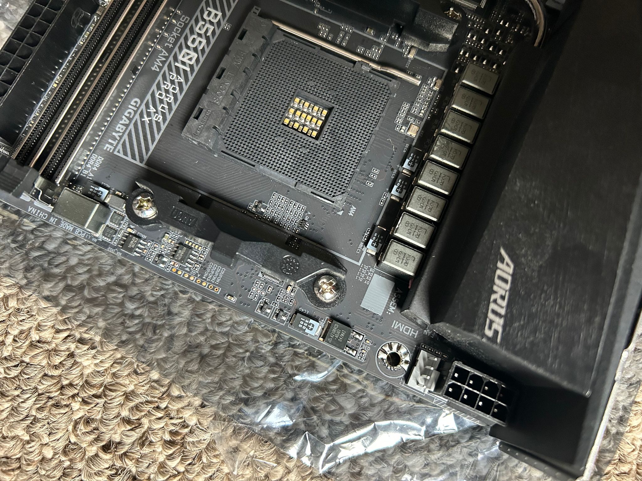 Gigabyte Aorus B550I Pro AX Motherboard