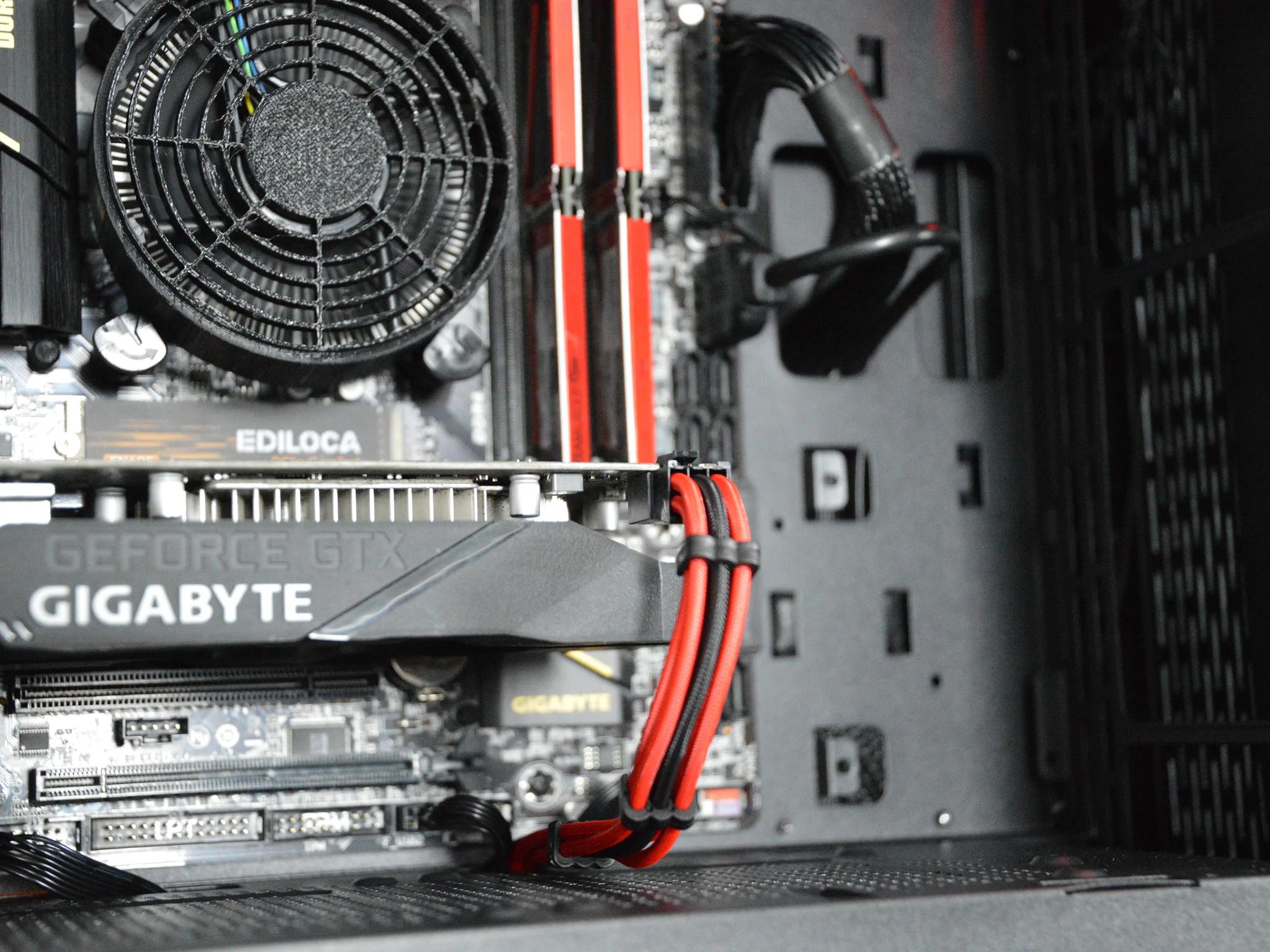 🩸🩸| GTX 1650 SUPER 4GB | INTEL i5-6500 | 16GB DDR4 RAM | 512GB NVME SSD | Blood Oath |