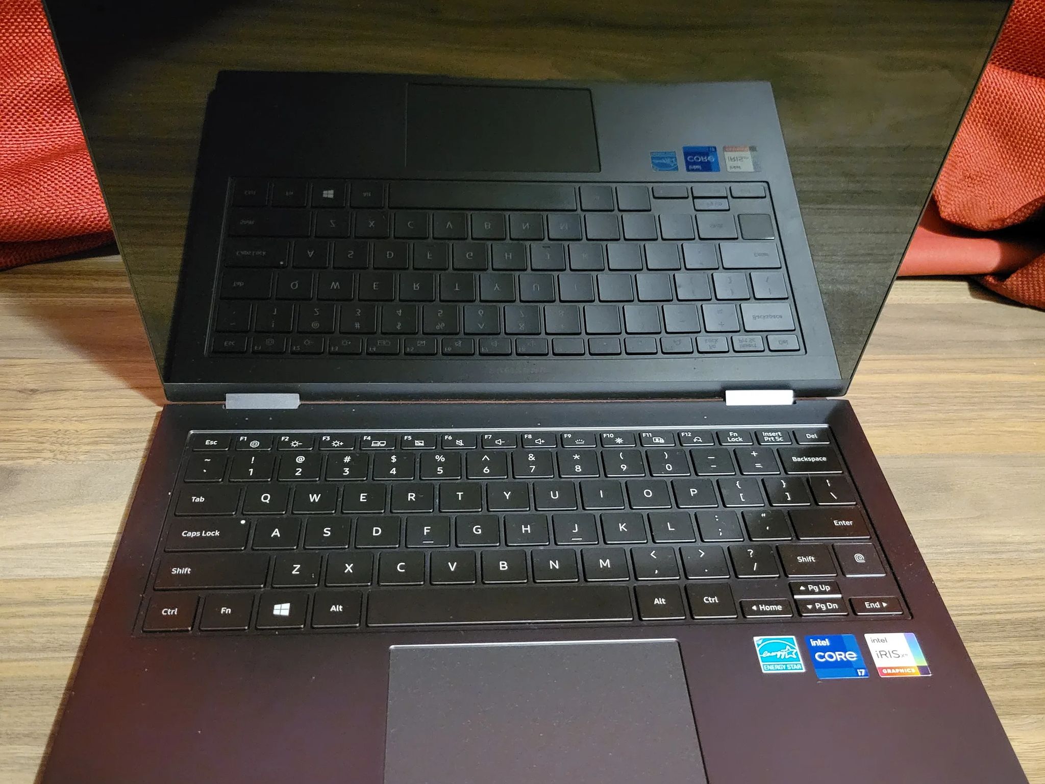 Samsung Galaxy Flex 2 Alpha Laptop - 13.3" Qled Touch Screen