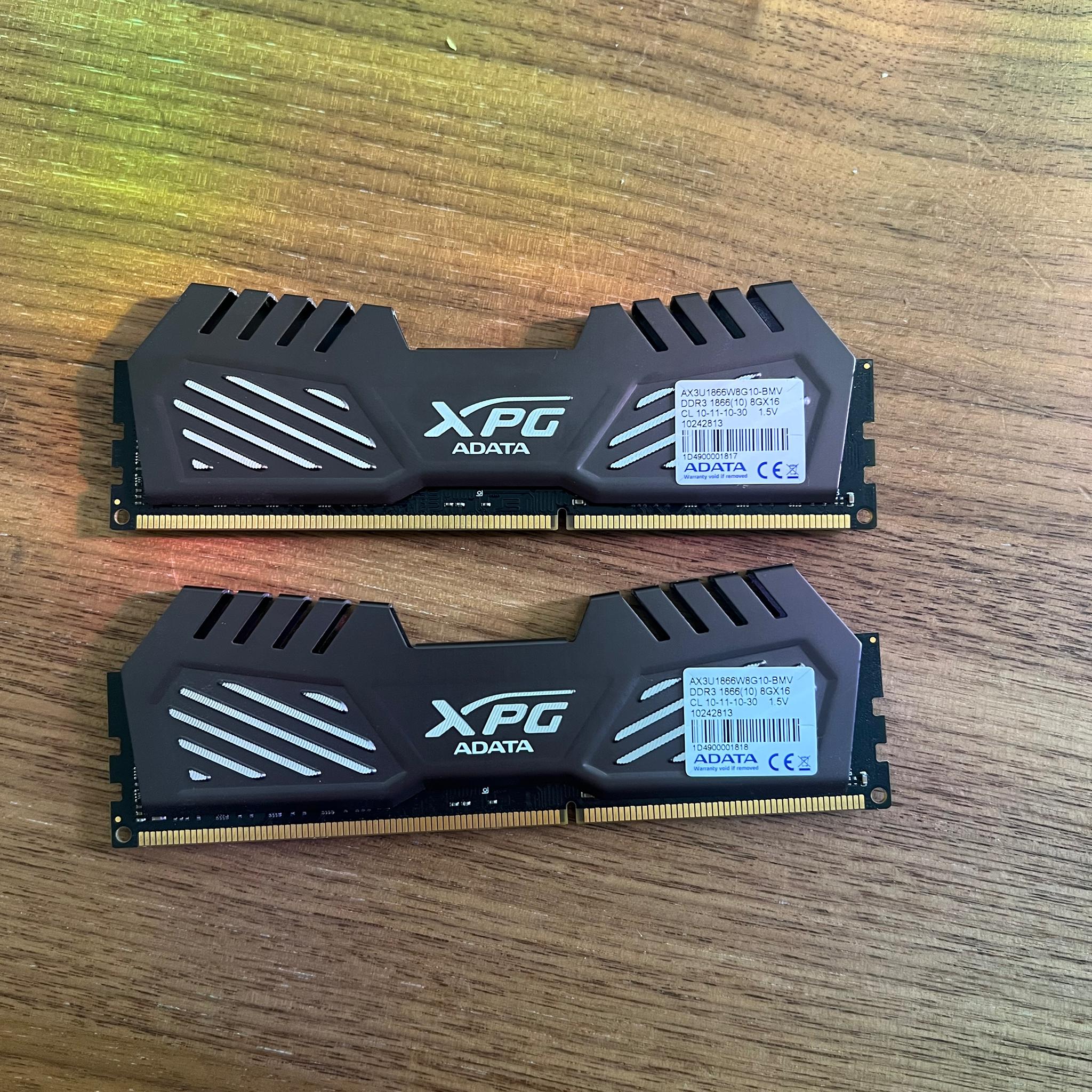 SALE! DDR 3 XPG 16GB RAM CL30 [2x8Gb]