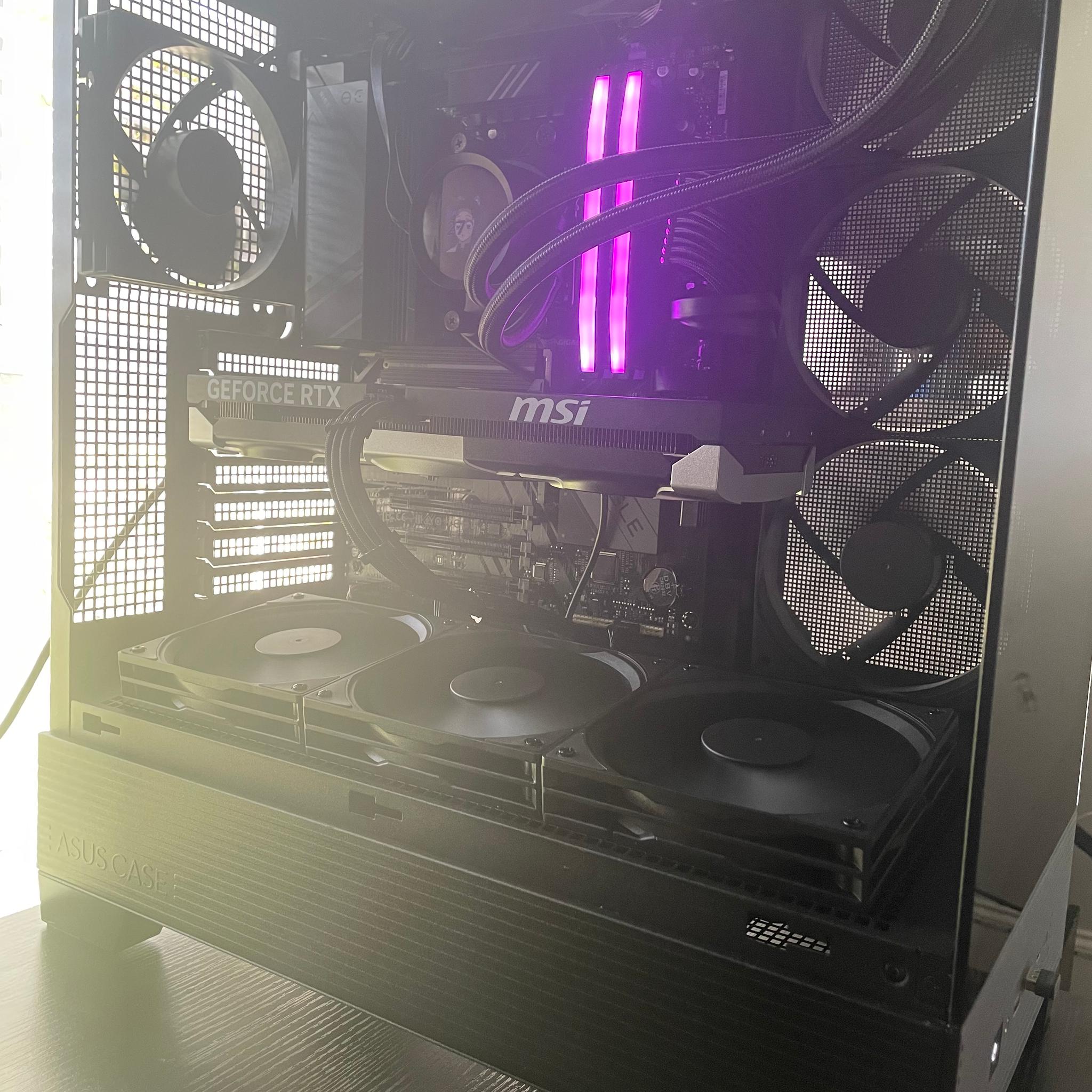 Insane Ryzen 5 8400f + RTX 5060 Gaming PC