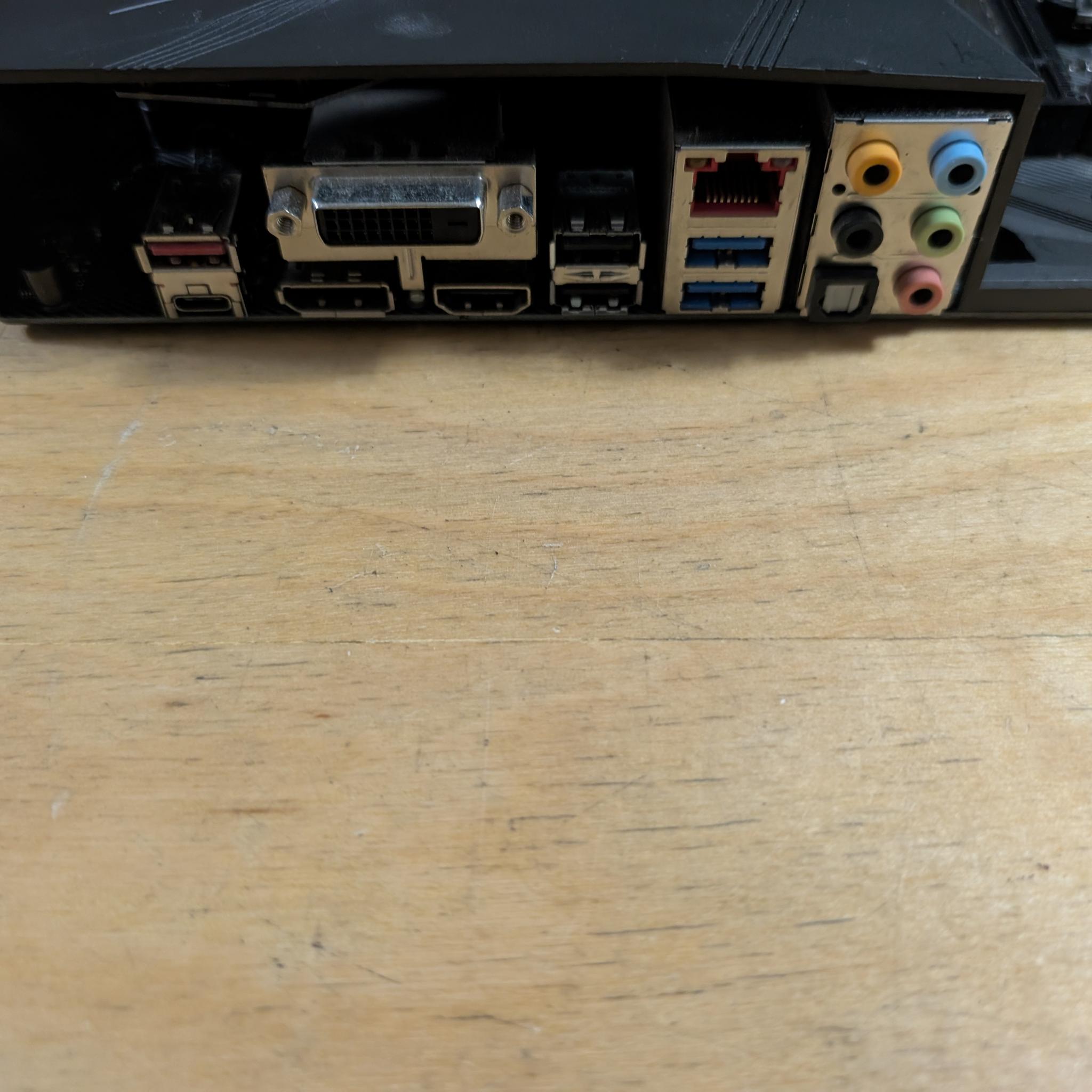 *PARTS* Asus Z370-F Gaming ATX