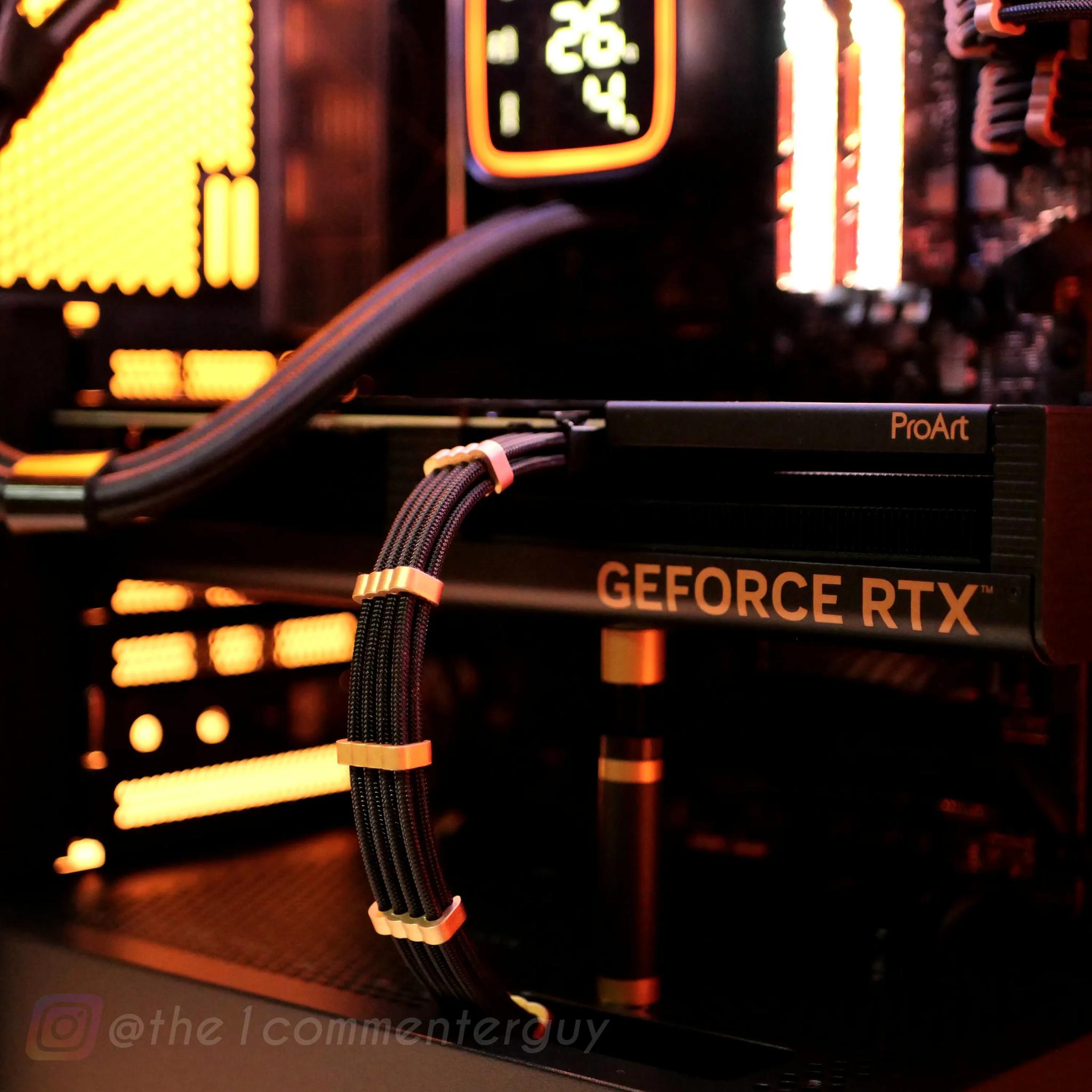 Gold Wood? 🪙|🪵 RTX 4070, I5 13500 (14-core), 32gb RAM, 2TB NVME, Liquid cooled PC