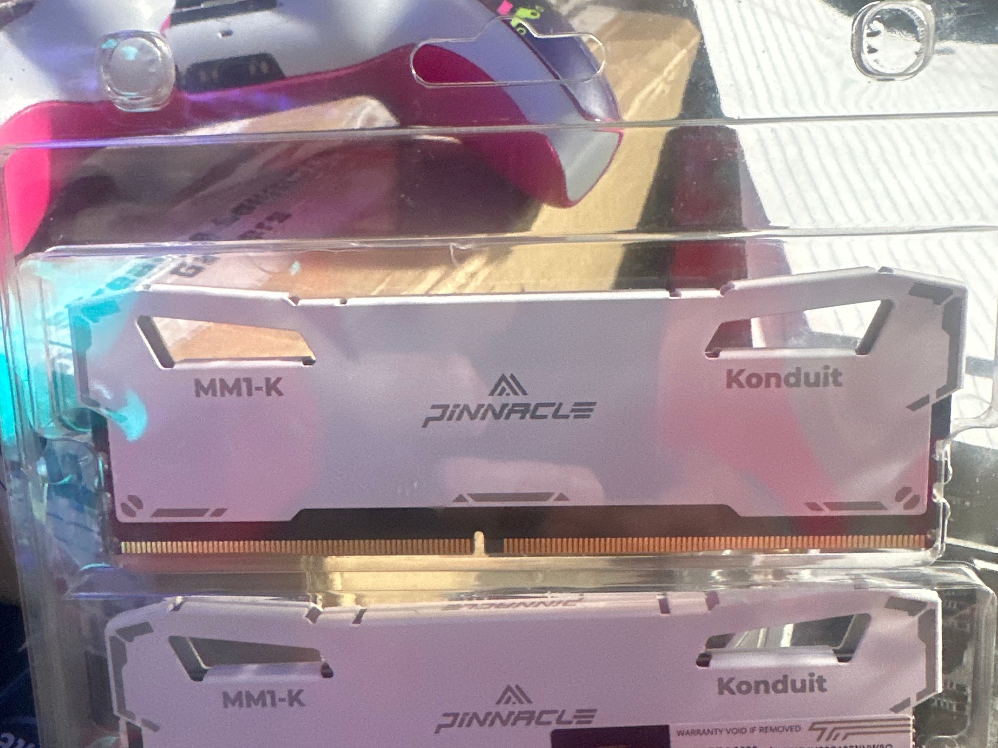 White Timetec Pinnacle DDR4 Ram