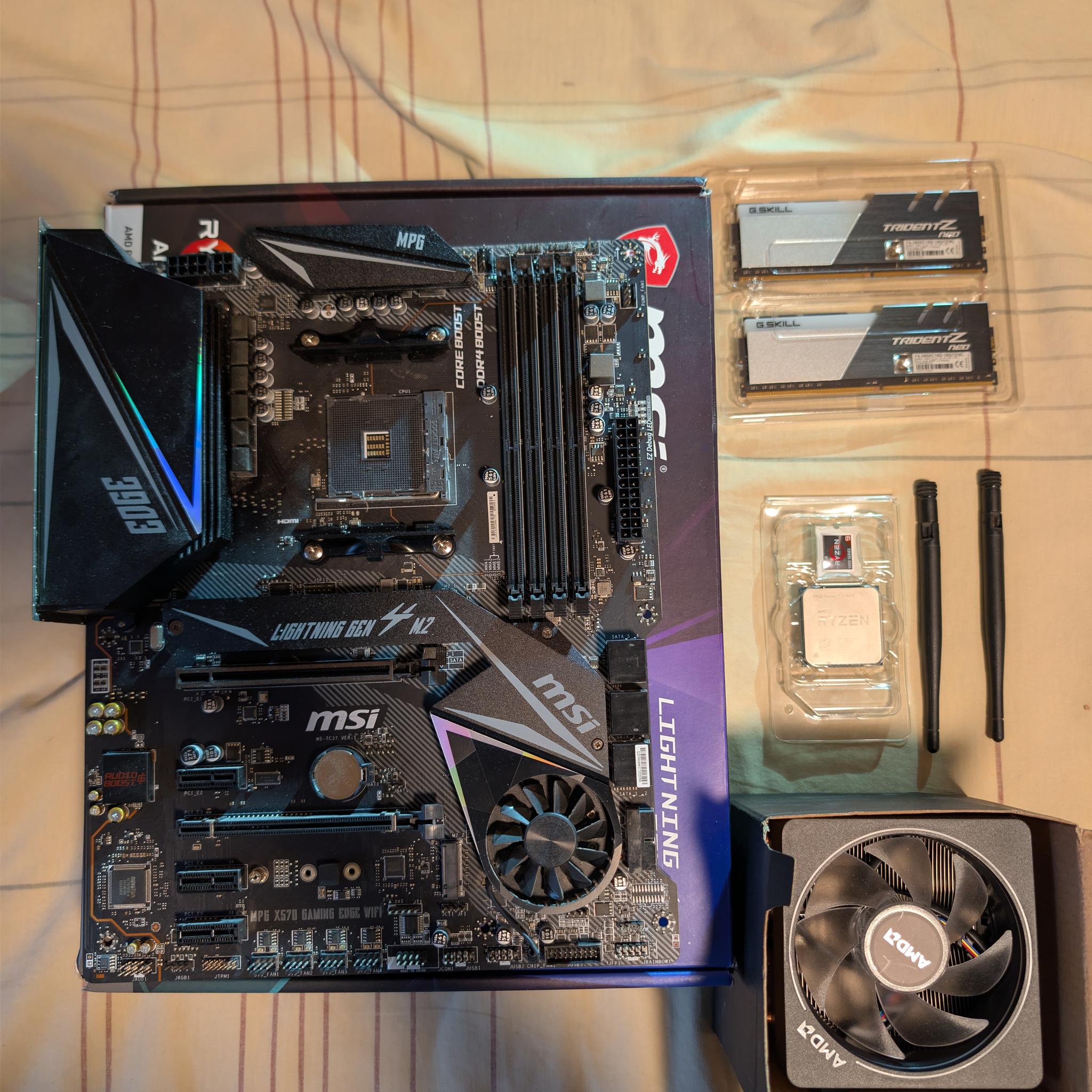 [RGB COMBO] MSI MPG X570 Gaming Edge WIFI + Ryzen 3700X + 16GB Trident Z Neo + BONUS USB-C Card