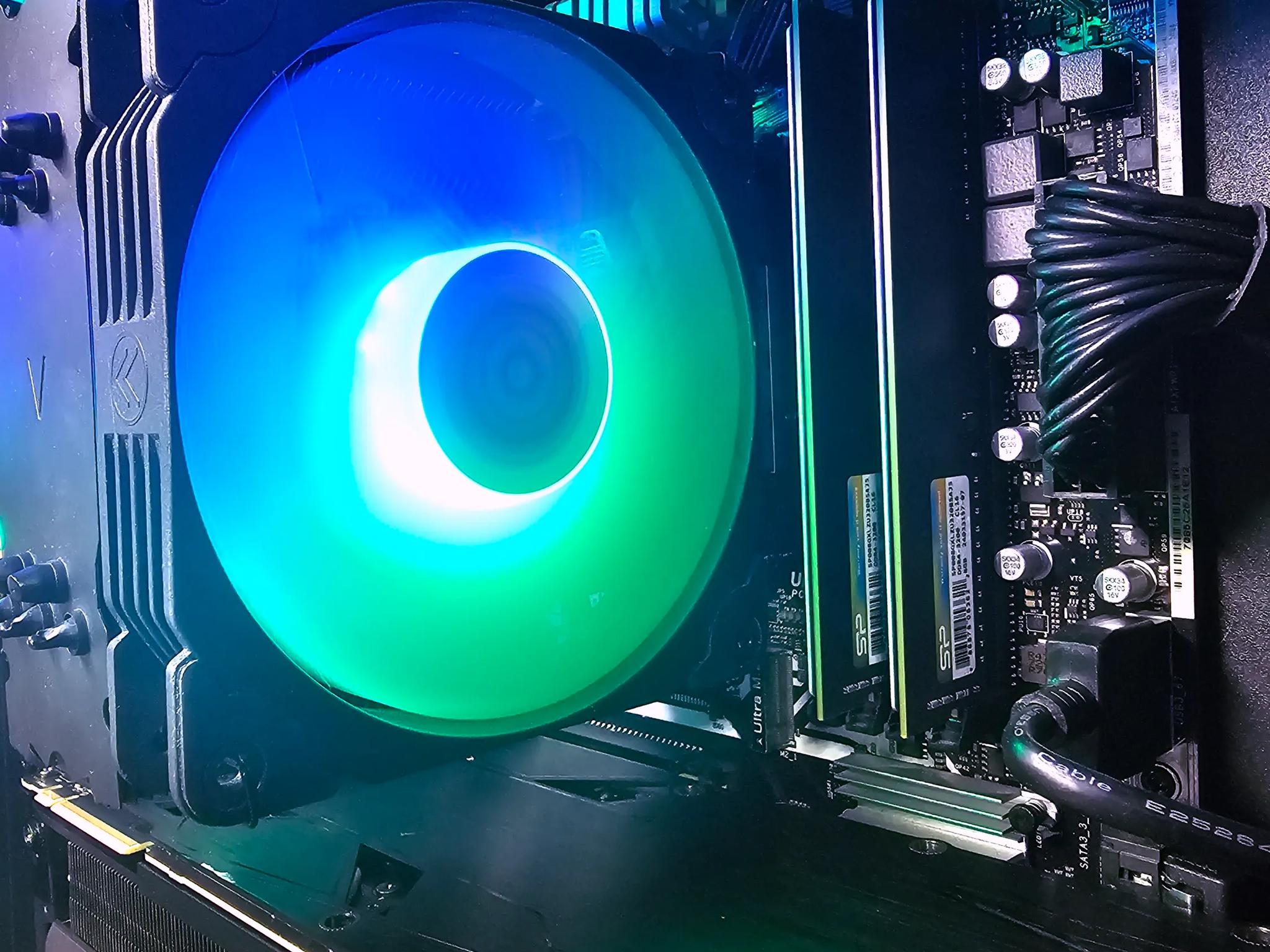 Ryzen 5 3600 / RTX 2070 Super / 16GB DDR4 / 1TB SSD / Wi-Fi + BT