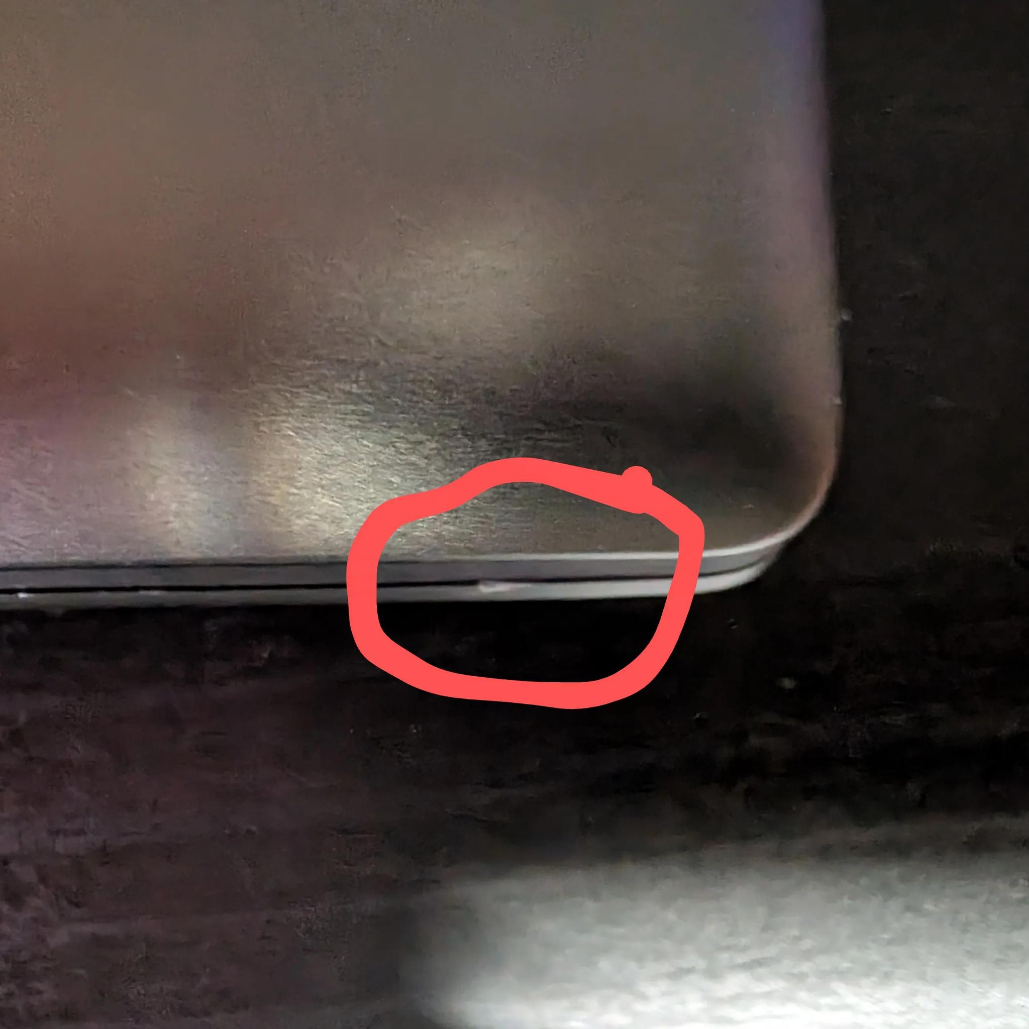 Alienware M16 R1 - AMD Ryzen 9 7845HX, 64gb DDR5, RTX 4080