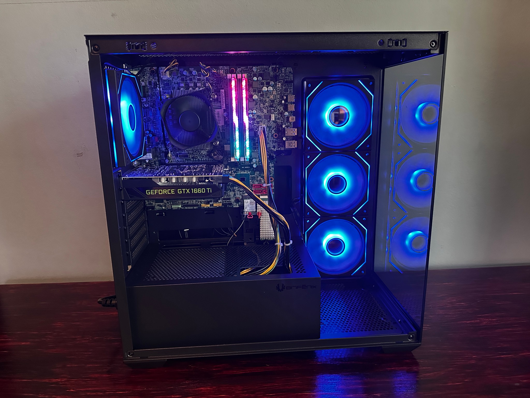Budget Gamer - i7-8700 - GTX 1660ti - Case Swap Lenovo ThinkStation
