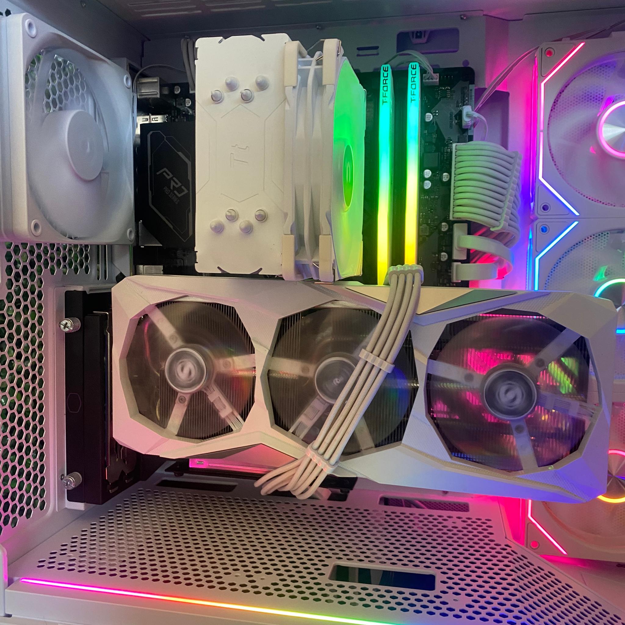 Radeon RX 7600 Custom Gaming PC - Core i7-12700KF, 16GB RAM