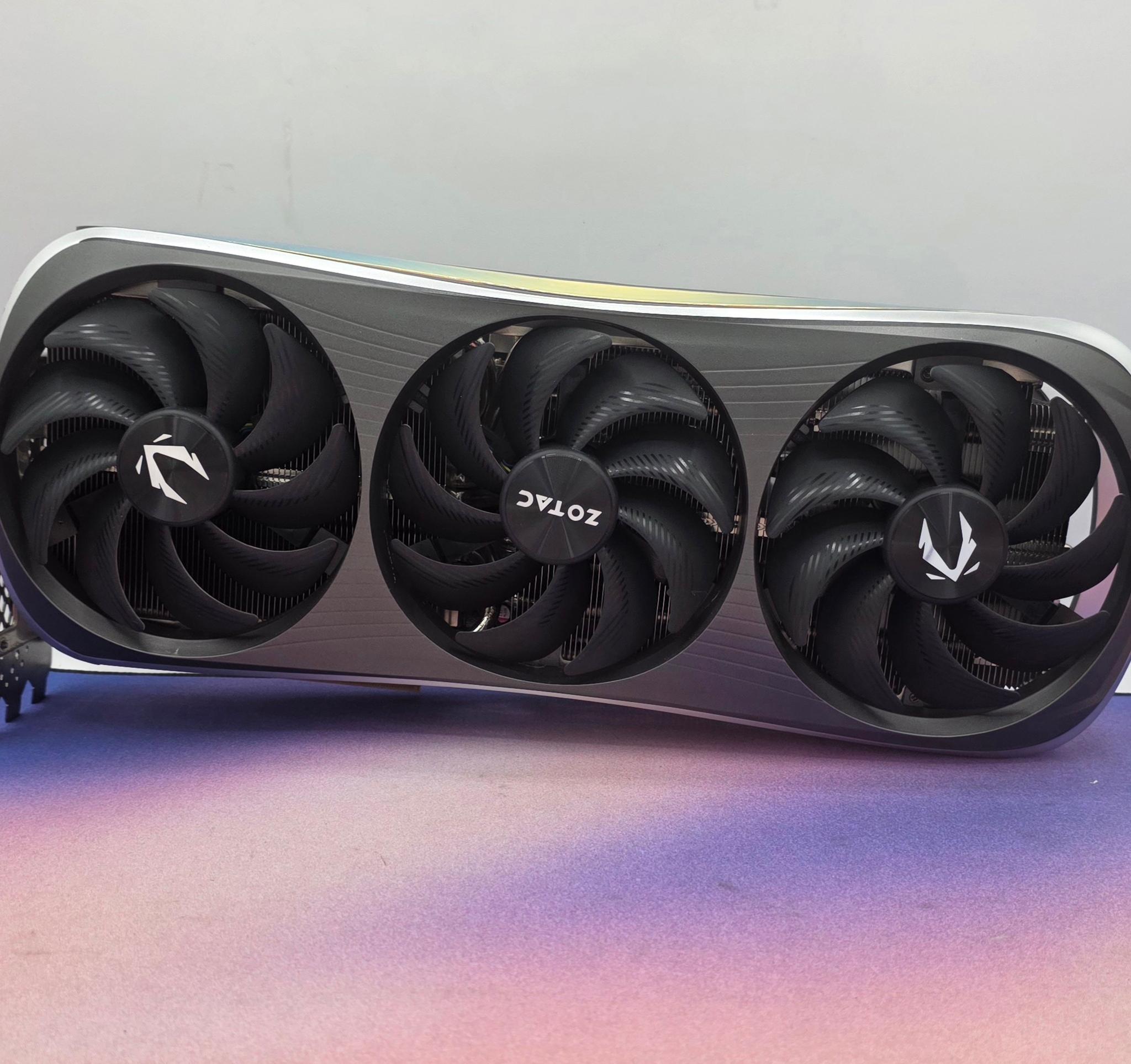 Zotac RTX 4080 Amp Extreme Airo