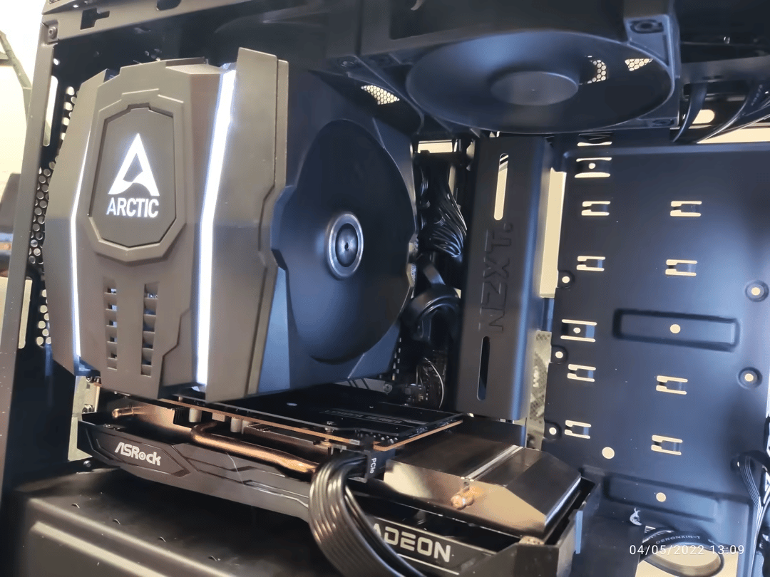 NZXT Manta Ryzen 5 5600X | RX 6600 | 1TB SSD | 16GB Ram | MONSTER Cooling!