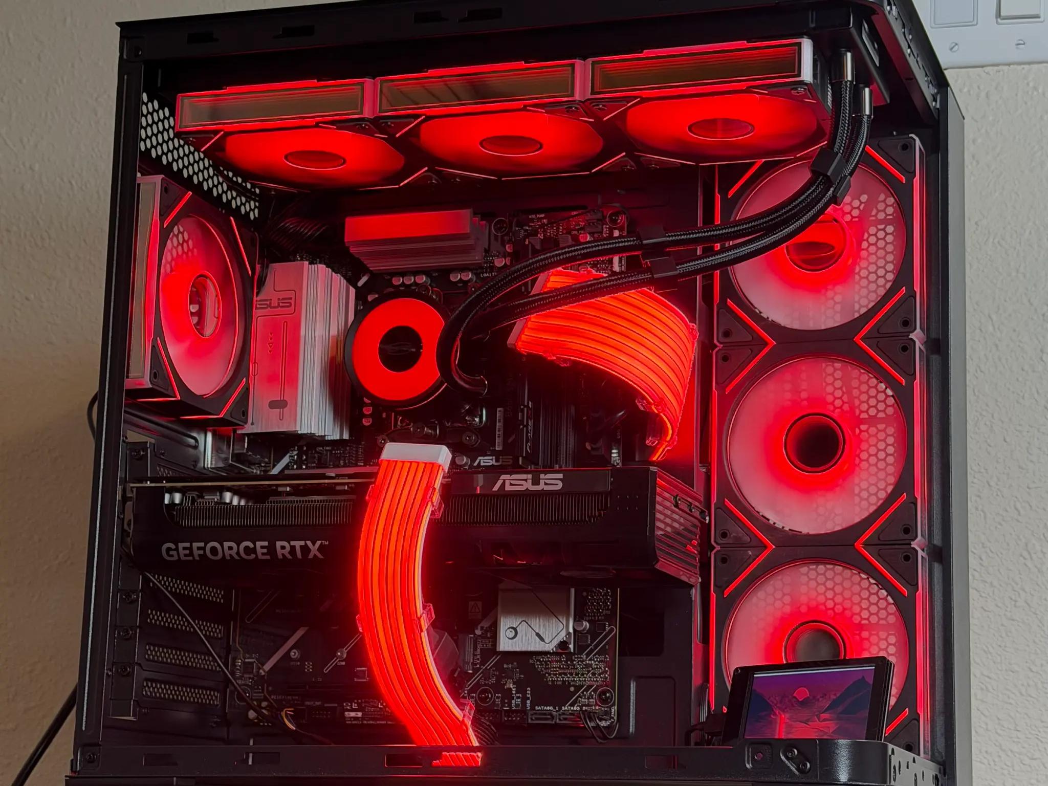 ⚪Ultra Panda| RTX 5070 Ryzen 5 7600x ⚪