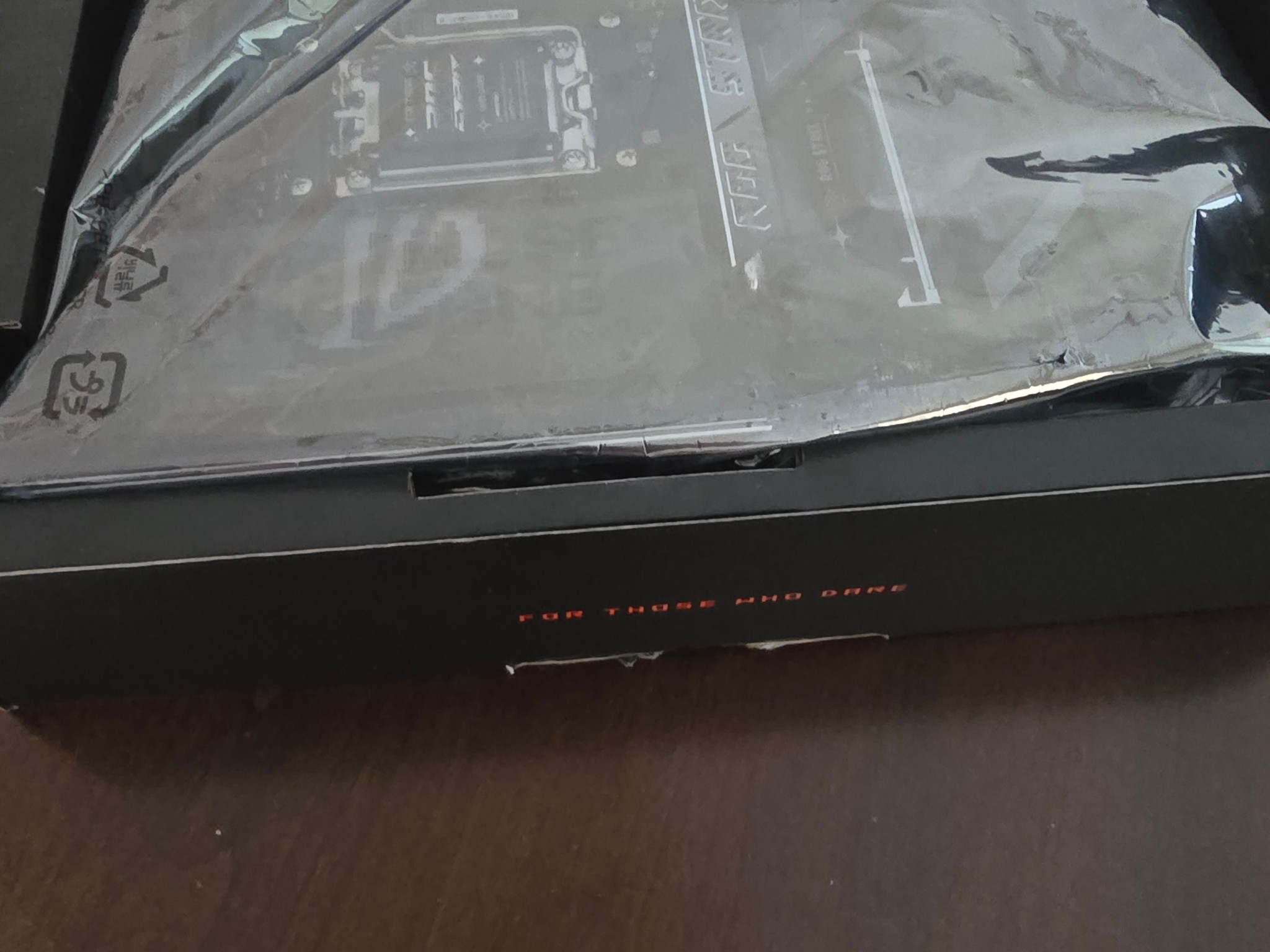 Asus Strix X870E-E Gaming Wifi.