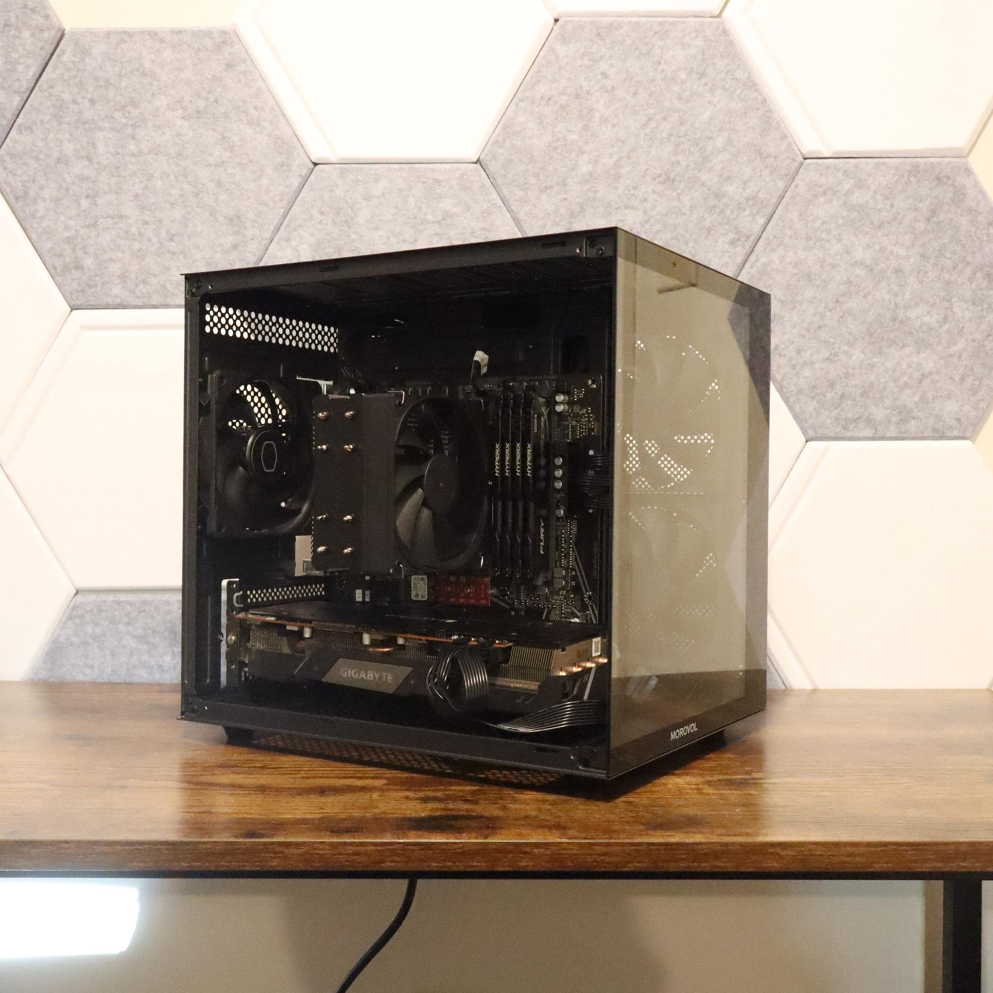 Gaming PC | RX 5700XT  | Ryzen 5 3600 | 16GB RAM | 800GB Storage | Windows 11 wifi & bluetooth