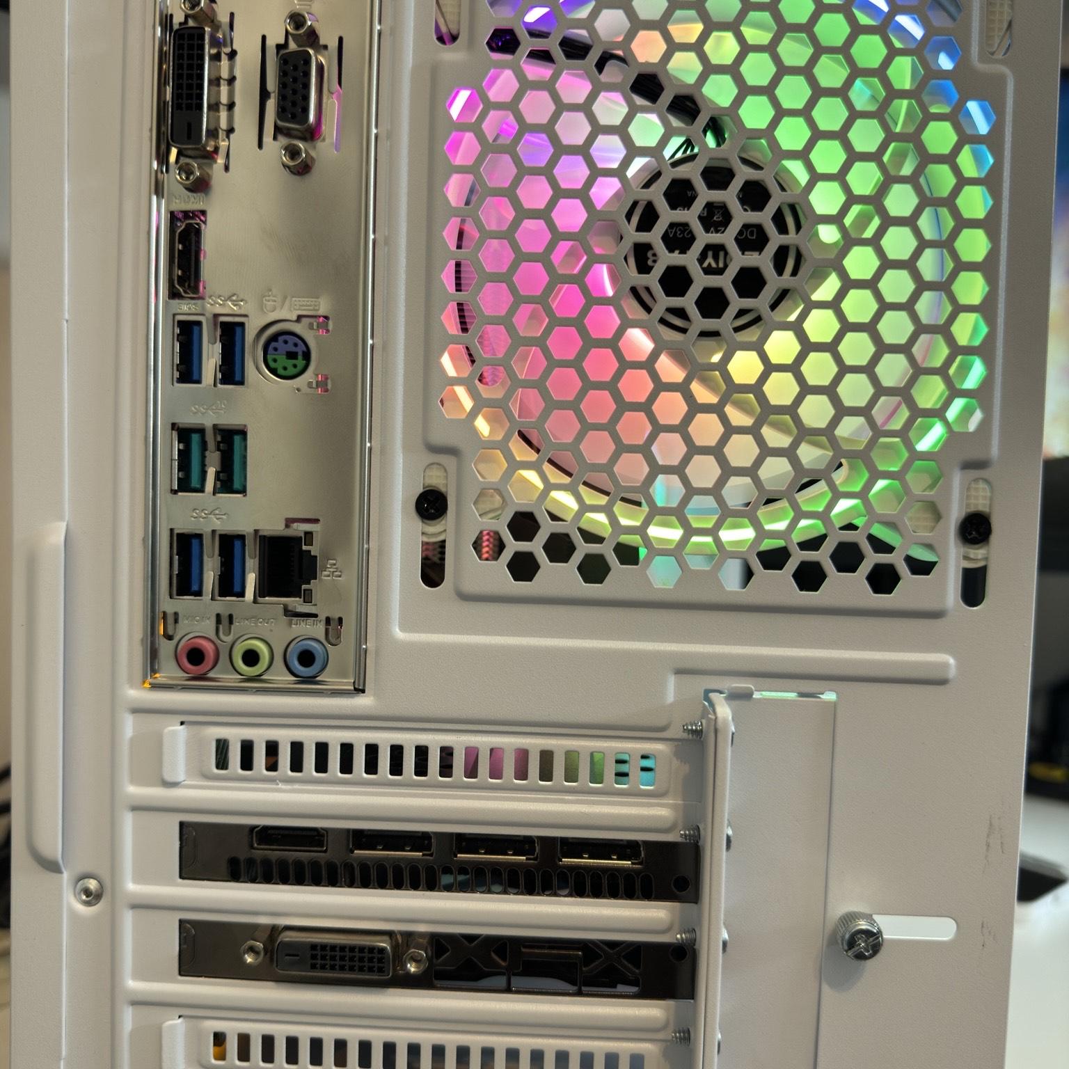 RX 570 8GB | Ryzen 7 3700x | 16GB DDR4 | 500GB NVMe