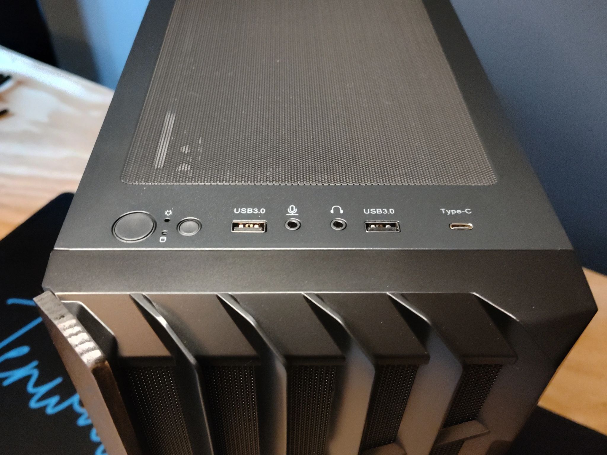 Ryzen 5 5600X | RX 6650XT | 16Gb DDR4 | 1TB NVMe | 1080p | 1440P | Blackout Gaming | Woodgrain