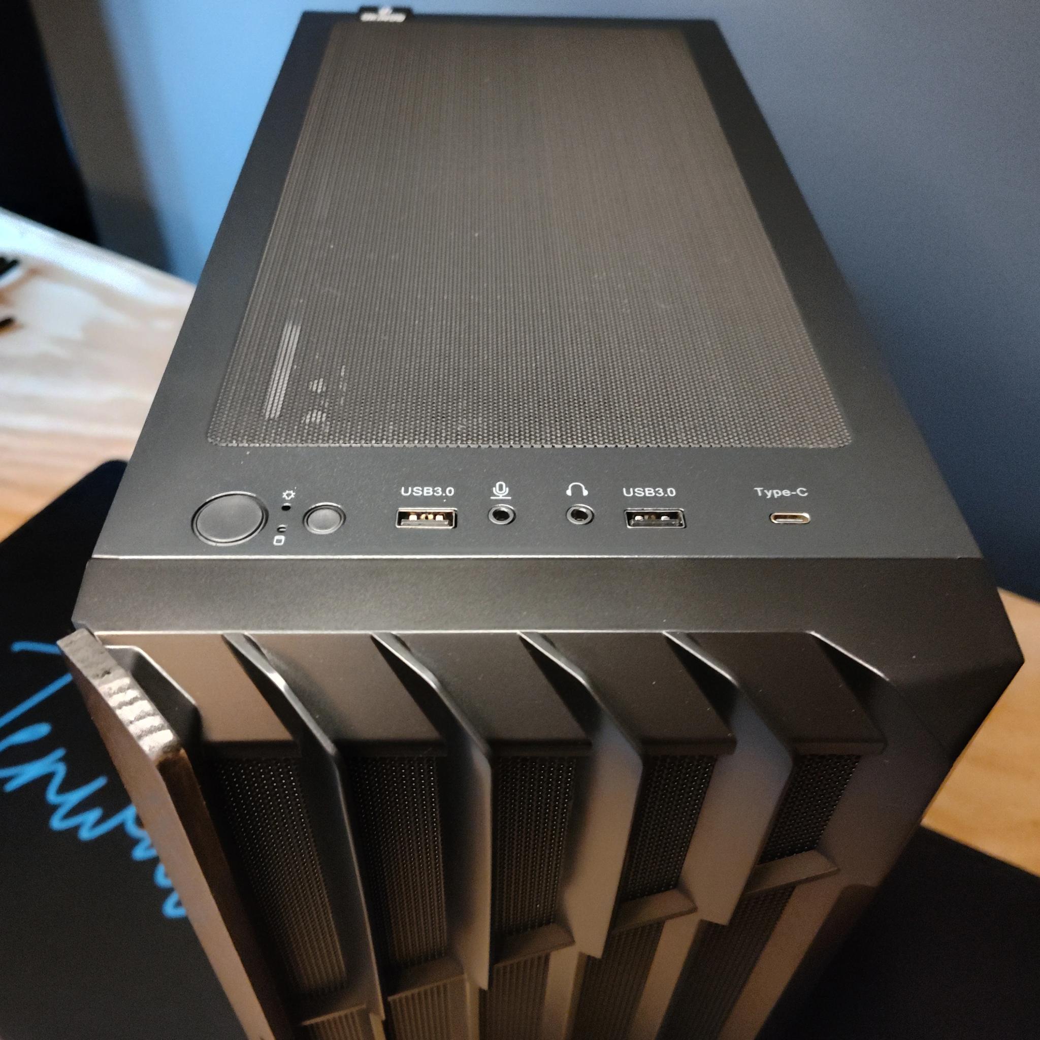 Ryzen 5 5600X | RX 6650XT | 16Gb DDR4 | 1TB NVMe | 1080p | 1440P | Blackout Gaming | Woodgrain
