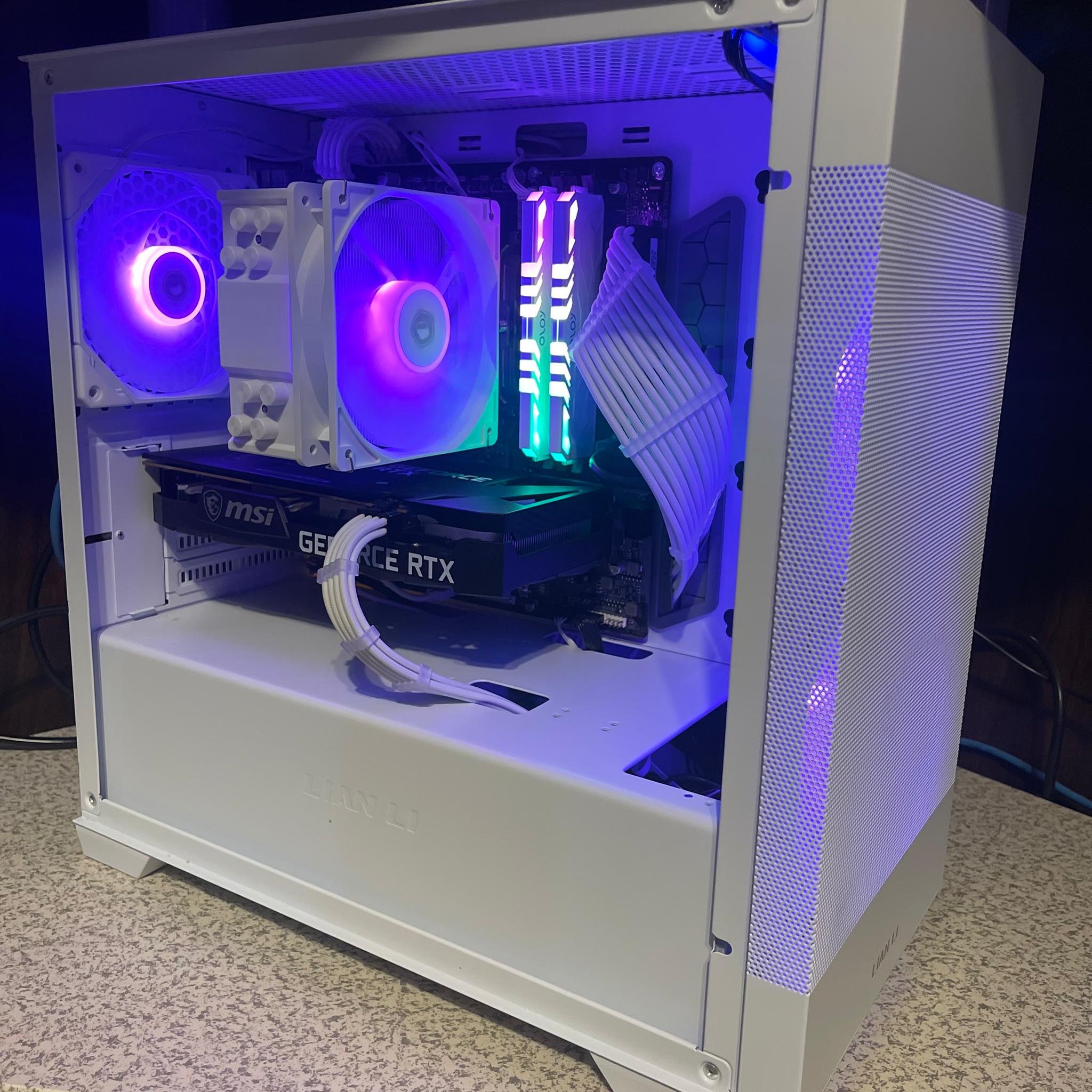 | Ice Saber | RTX 3060ti / i3 12100f | New Build |