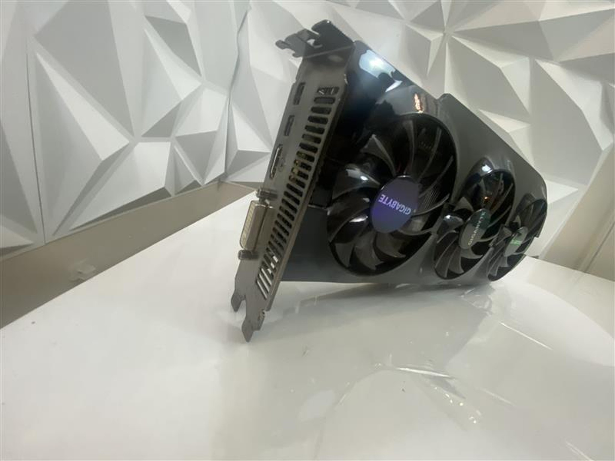 Gigabyte GeForce GTX 670 2GB GDDR5 Graphics Card – Used, Tested