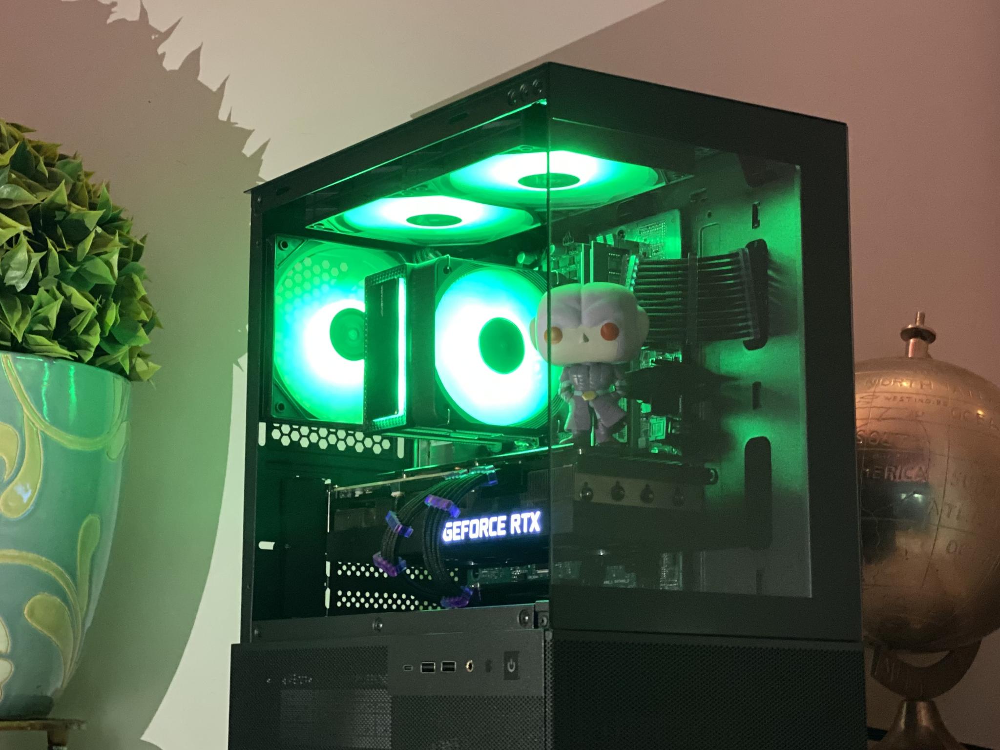 Hit🟣⚡️ RTX 3080⚫️ INTEL 13TH GEN⚫️ 32GB RAM⚫️ 1.5TB NVMe/SSD⚫️ Windows 11(Activated)