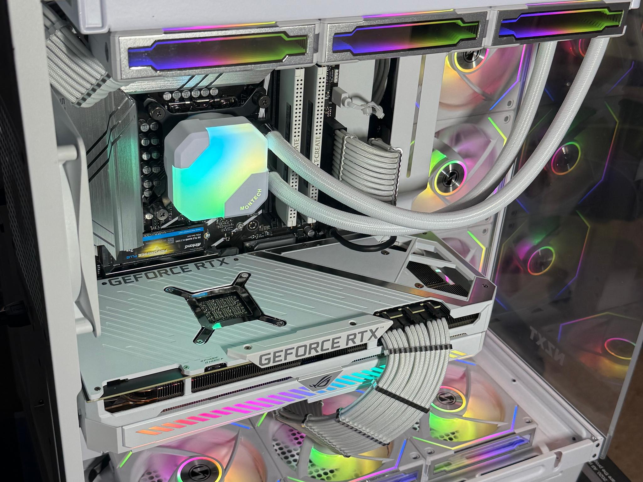 Stunning White Gaming PC.  12900K & Strix 3080 White Edition